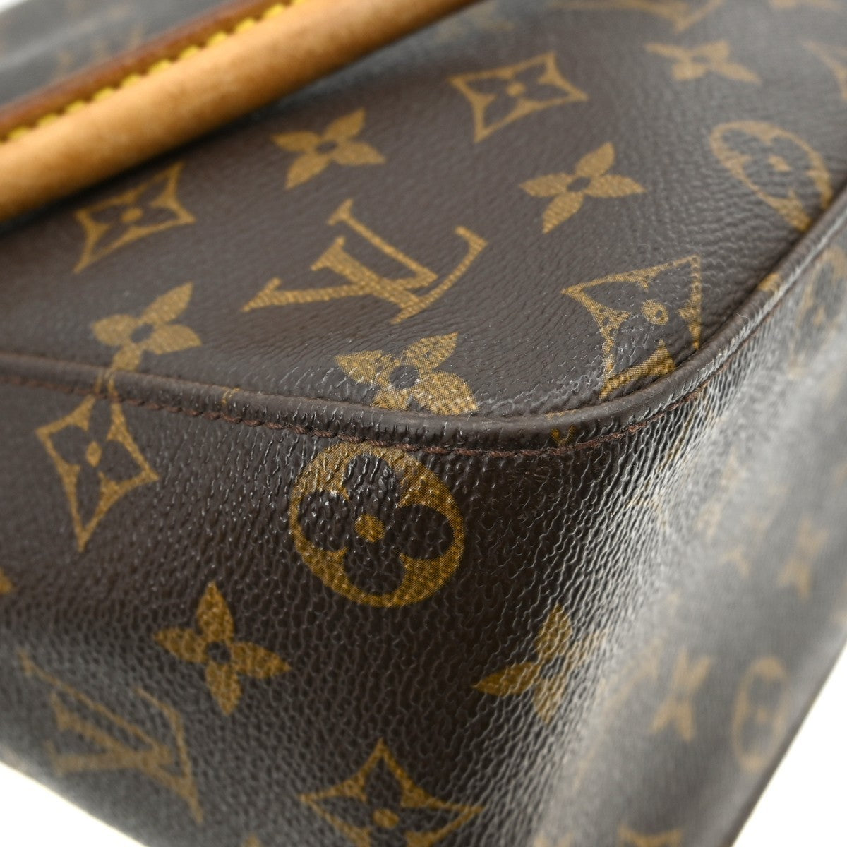 Louis Vuitton Looping Monogram Canvas Brown Canvas Handbag (Pre-Owned)