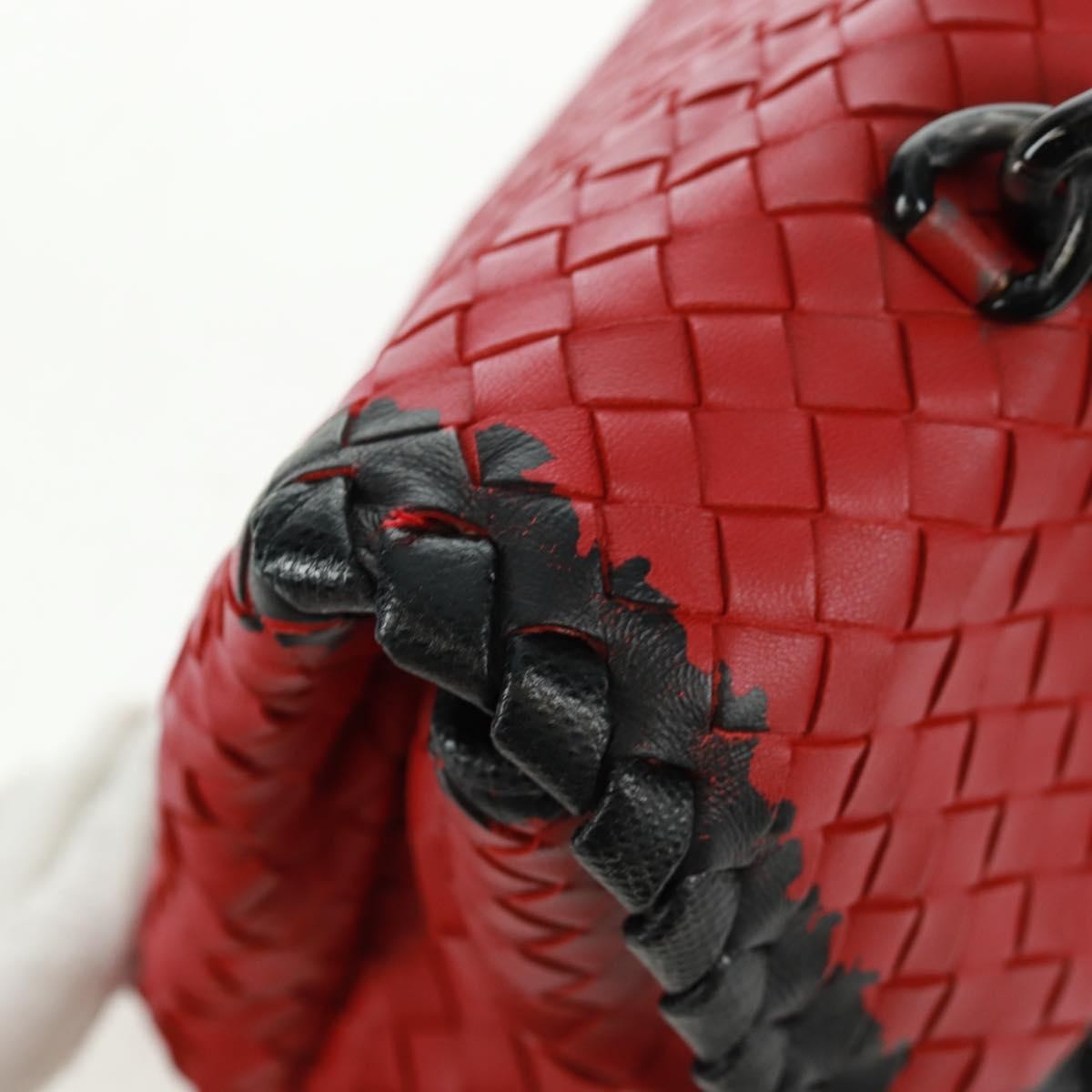 Bottega Veneta Glass Intrecciato Nappa With Snakeskin Red Leather Shoulder Bag Bag (Pre-Owned)