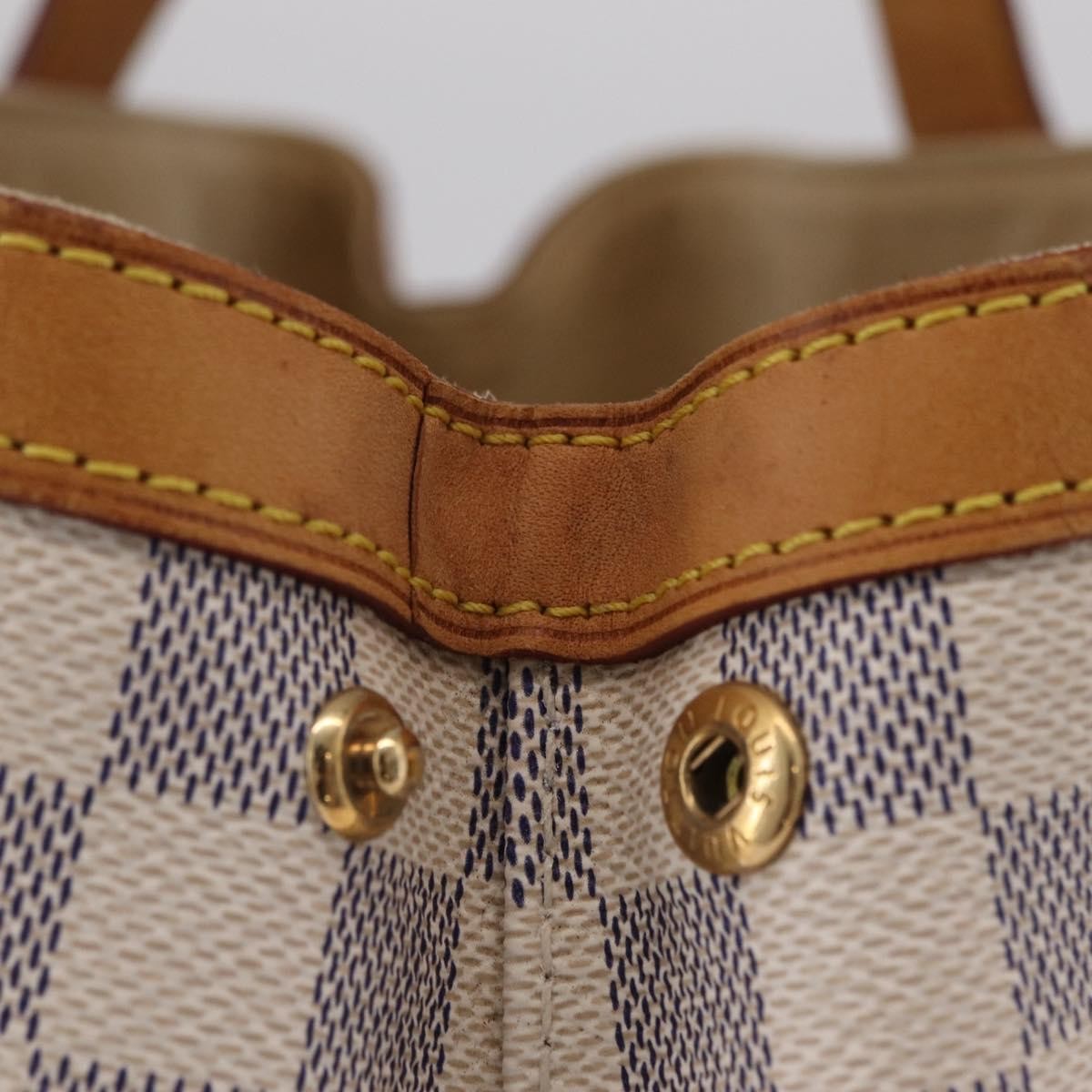 Louis Vuitton Hampstead Damier Beige Canvas Handbag (Pre-Owned)