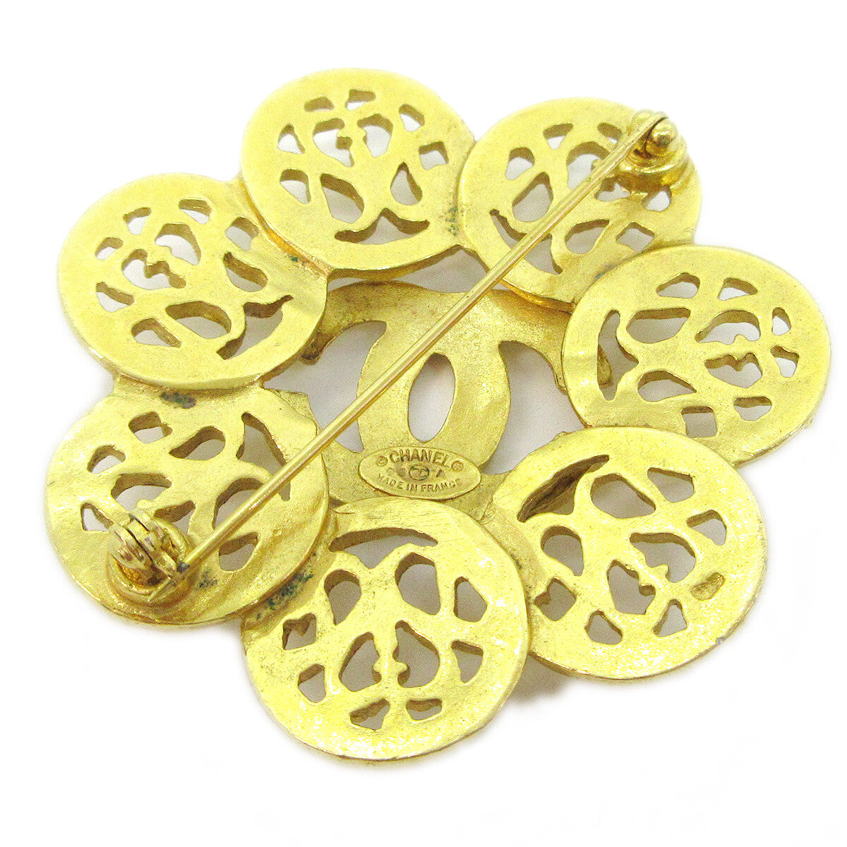 Chanel Vintage Cc Flower Textured Metal Gold Gold_Plated Brooch Jewelry (Pre-Owned)