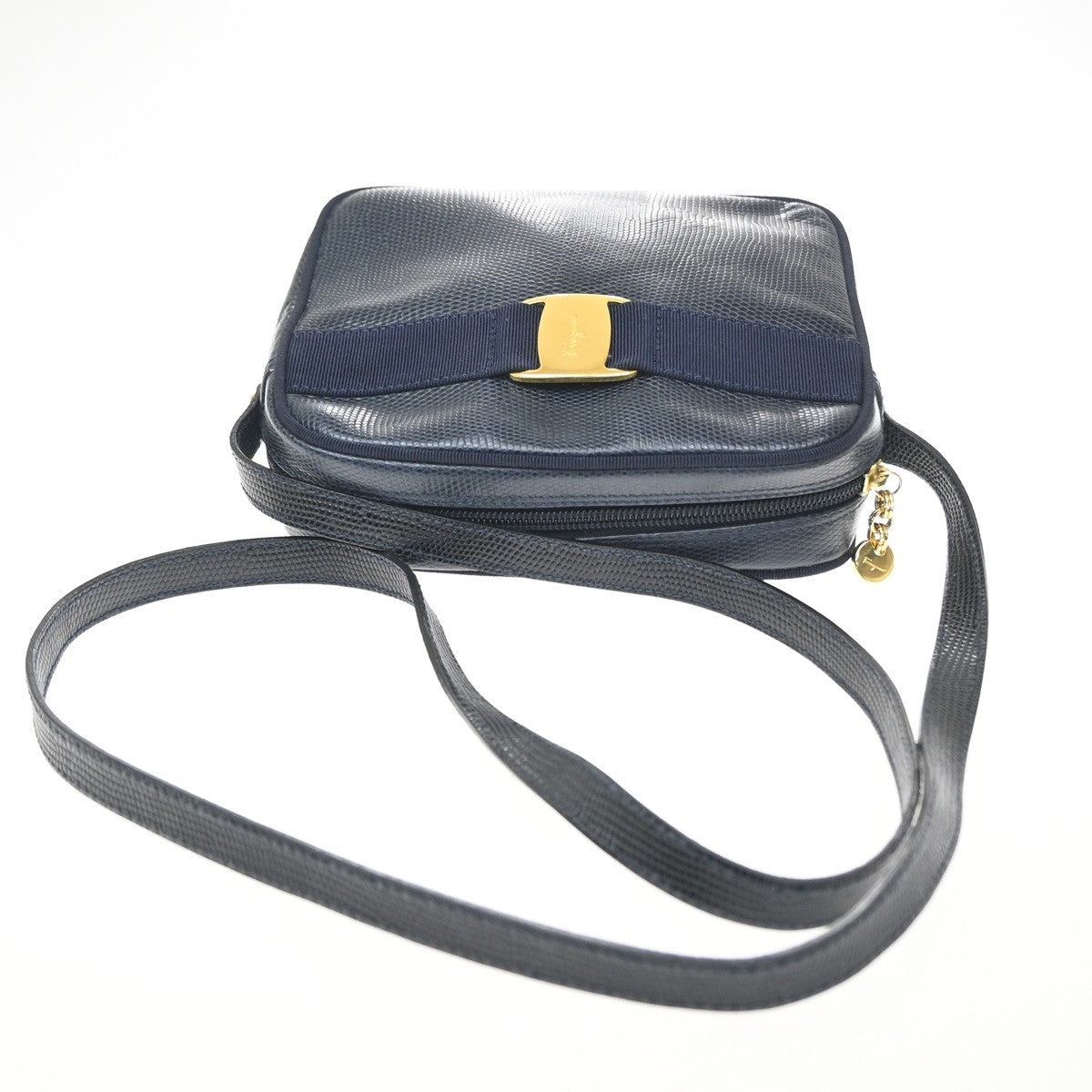 Salvatore Ferragamo Vara Bow Camera Leather Navy Leather Shoulder Bag Bag (Pre-Owned)