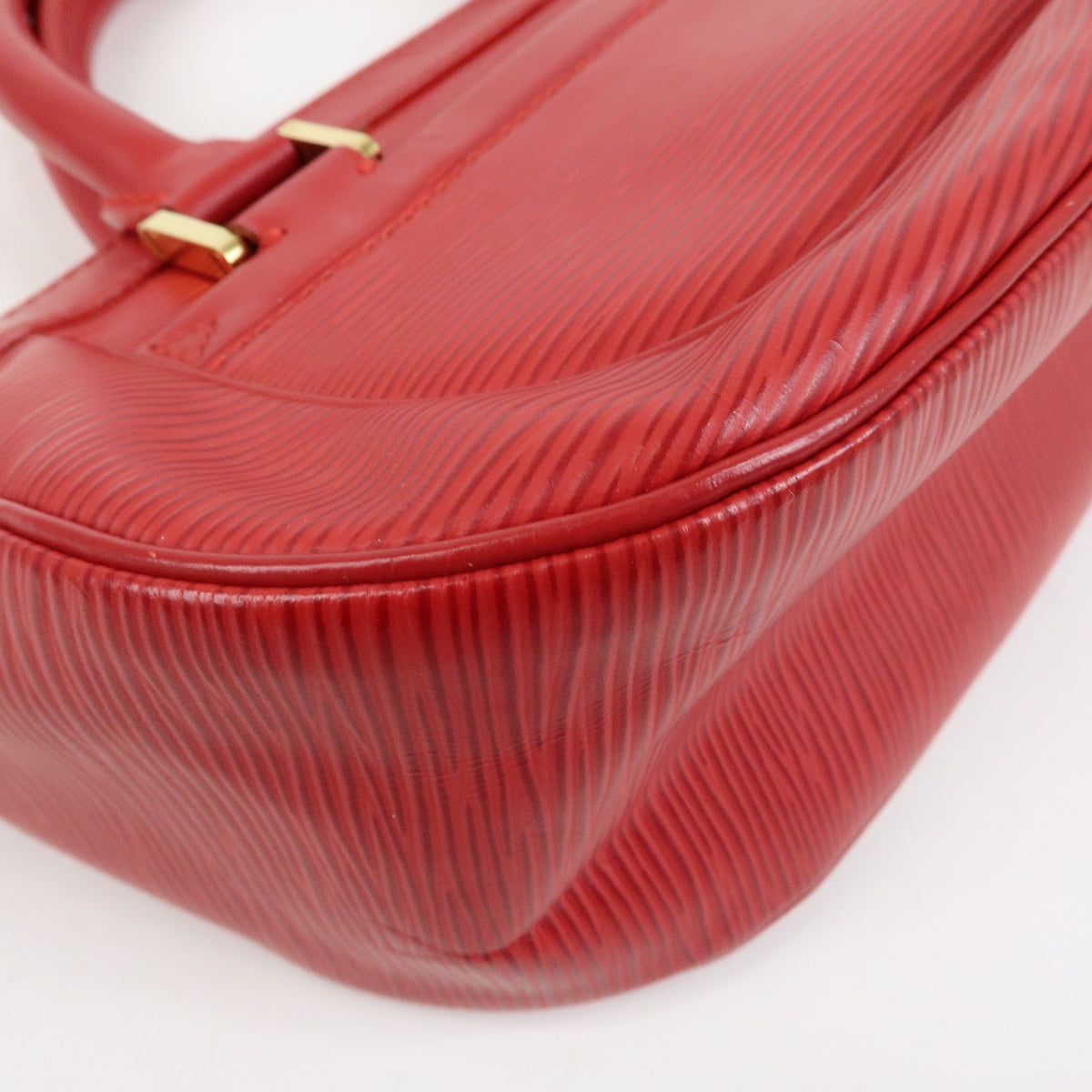 Louis Vuitton Dhanura Epi Leather Red Leather Handbag (Pre-Owned)