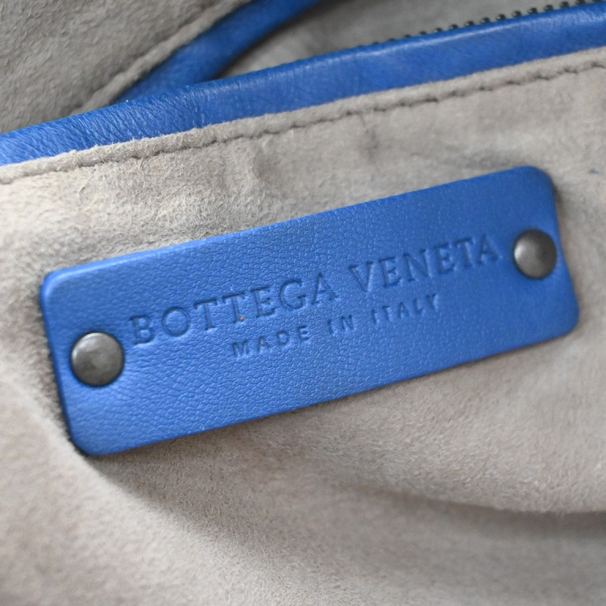 Bottega Veneta Nodini Embroidered Intrecciato Nappa Blue Leather Shoulder Bag Bag (Pre-Owned)