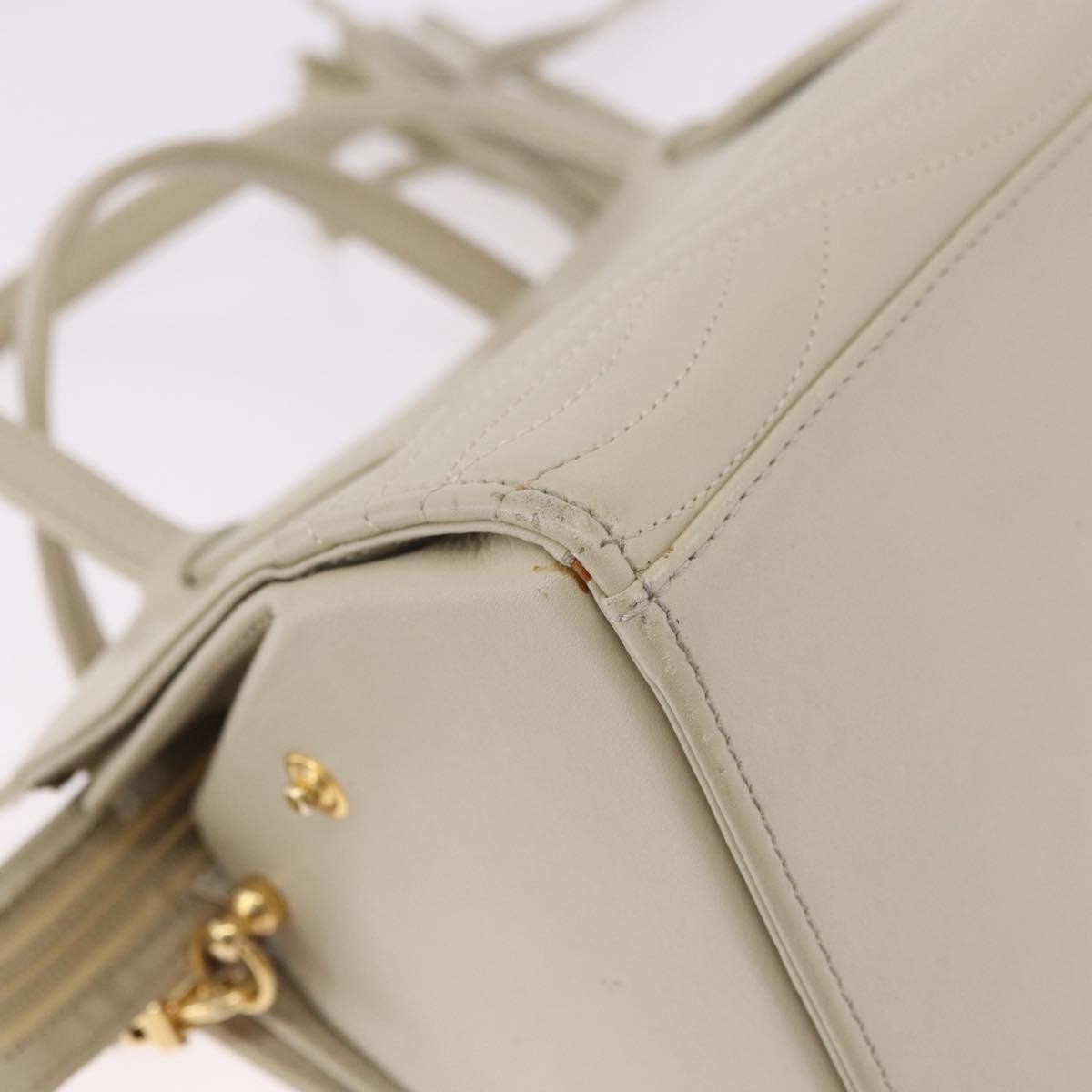 Fendi Vintage Handbag Leather Beige Leather Handbag (Pre-Owned)