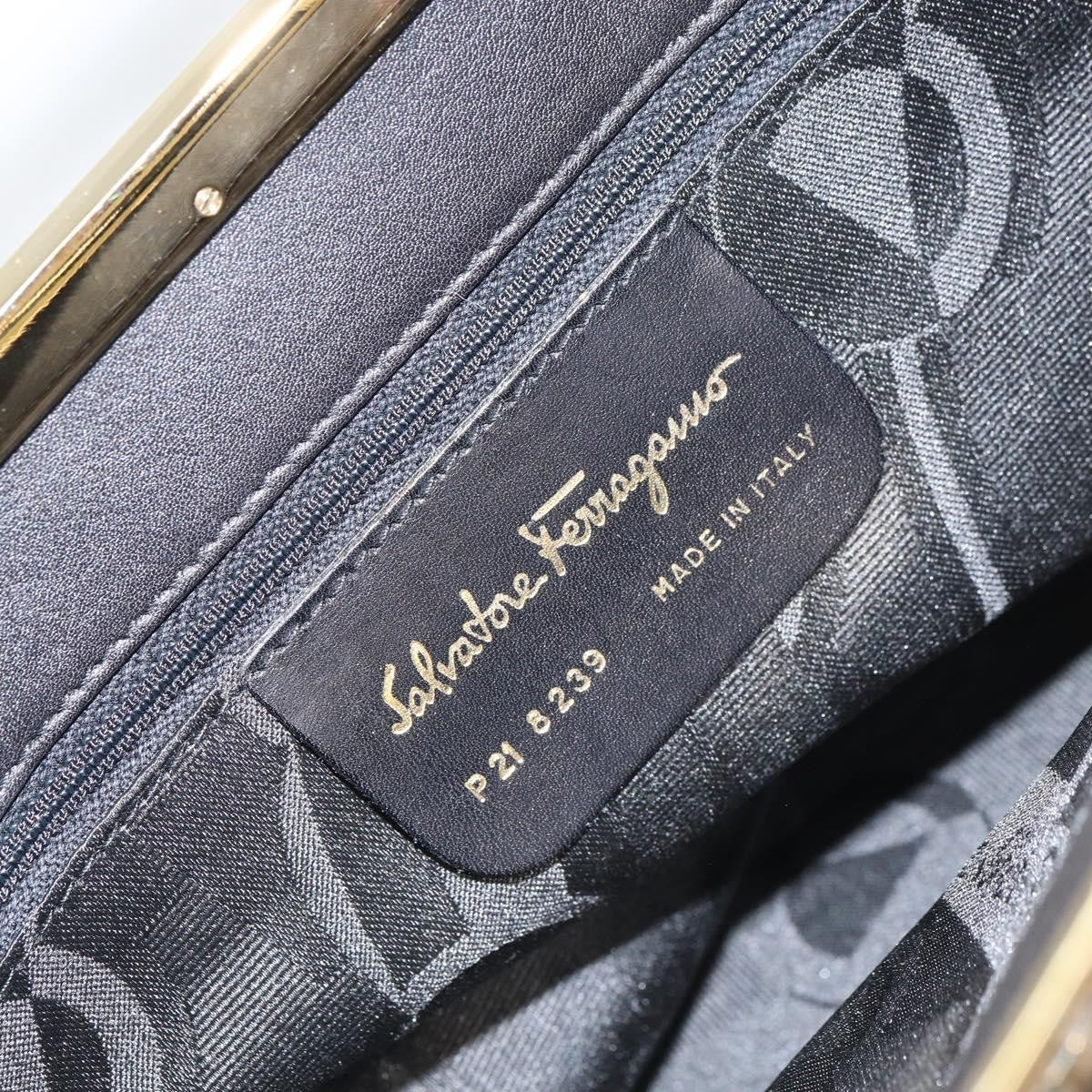 Salvatore Ferragamo Gancini Leather Black Leather Shoulder Bag Bag (Pre-Owned)