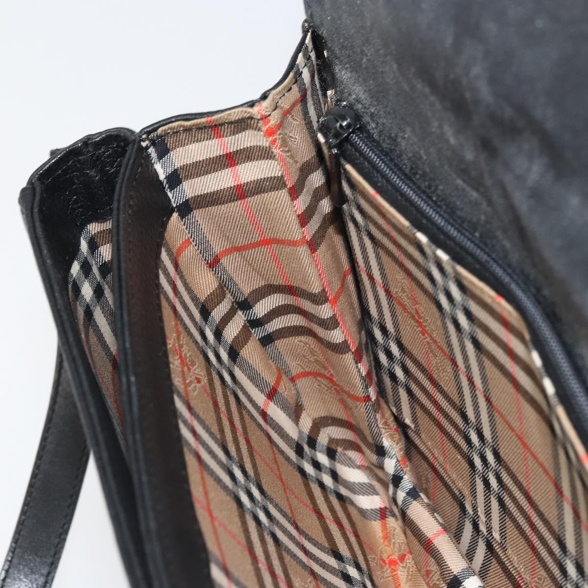 Burberry Vintage Leather Black Leather Shoulder Bag Bag (Pre-Owned)