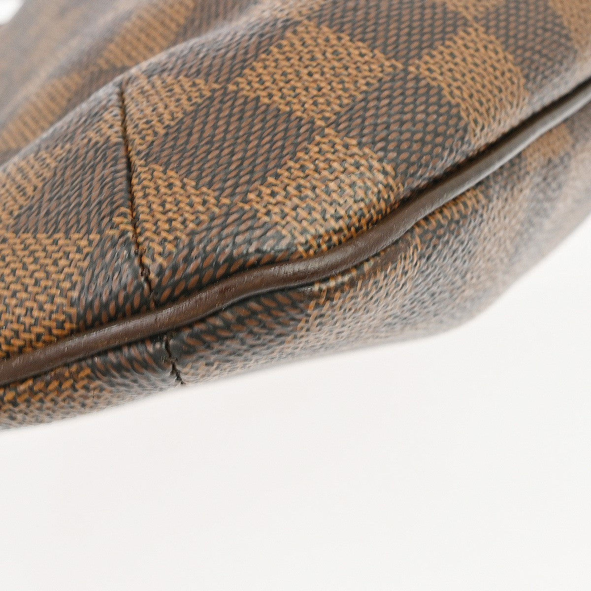 Louis Vuitton Bloomsbury Damier Brown Canvas Shoulder Bag Bag (Pre-Owned)