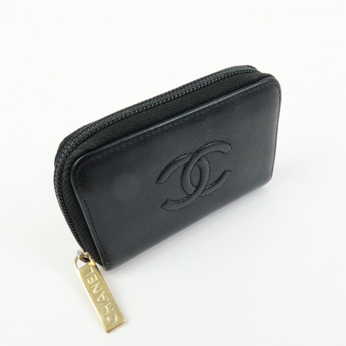 Chanel Timeless Cc Zipped Calfskin Black Leather Wallets Accessory (Pre-Owned)