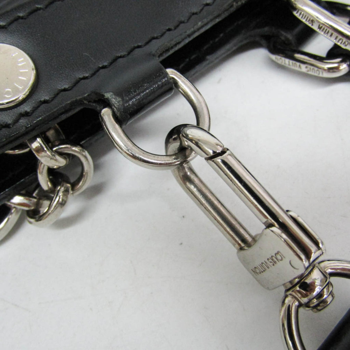 Louis Vuitton Brea Epi Leather Black Leather Handbag (Pre-Owned)