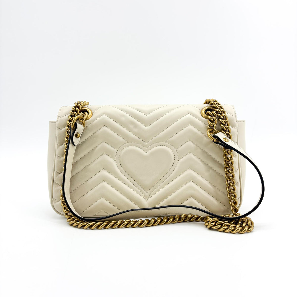 Gucci Gg Marmont Patent White Leather Shoulder Bag Bag (Pre-Owned)