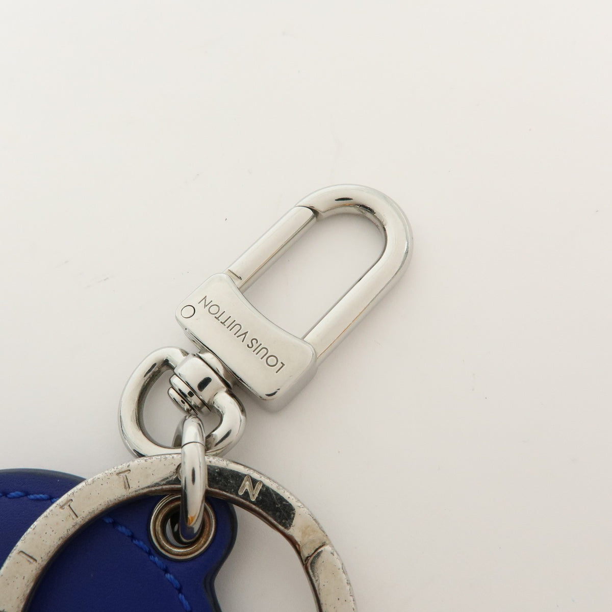 Louis Vuitton Lv Circle Bag Charm And Key Holder Metal Blue Leather Charms And Keychains Accessory (Pre-Owned)