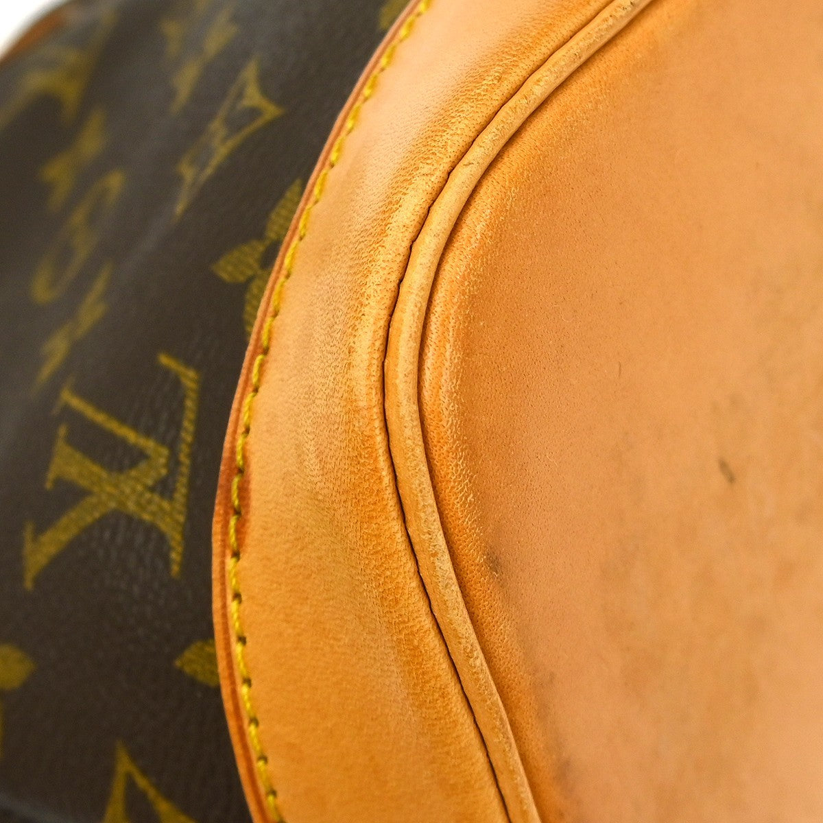 Louis Vuitton Alma Monogram Brown Canvas Handbag (Pre-Owned)