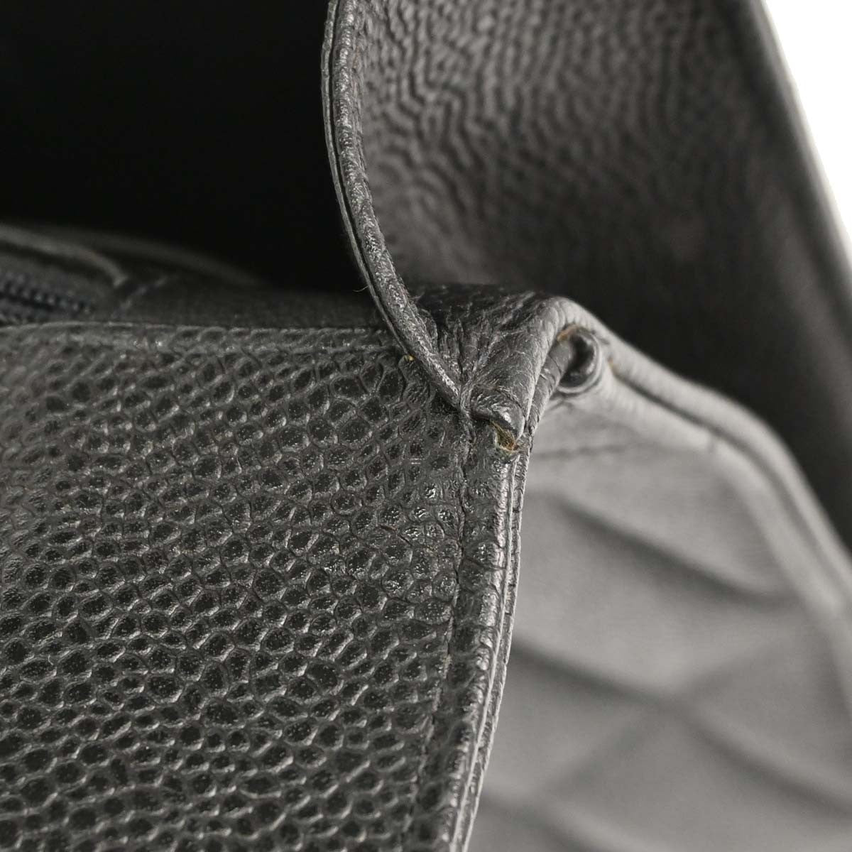 Chanel Vintage Two-Tone Kelly Top Handle Quilted Caviar Black Leather Handbag (Pre-Owned)