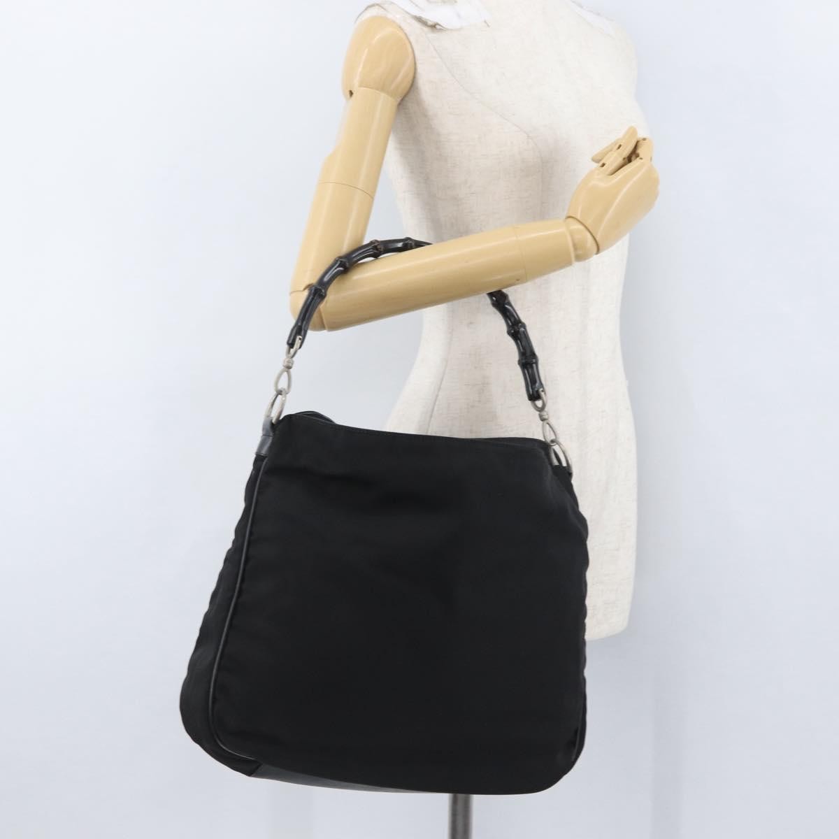 Gucci Vintage Bamboo Handle Nylon Black Nylon Handbag (Pre-Owned)
