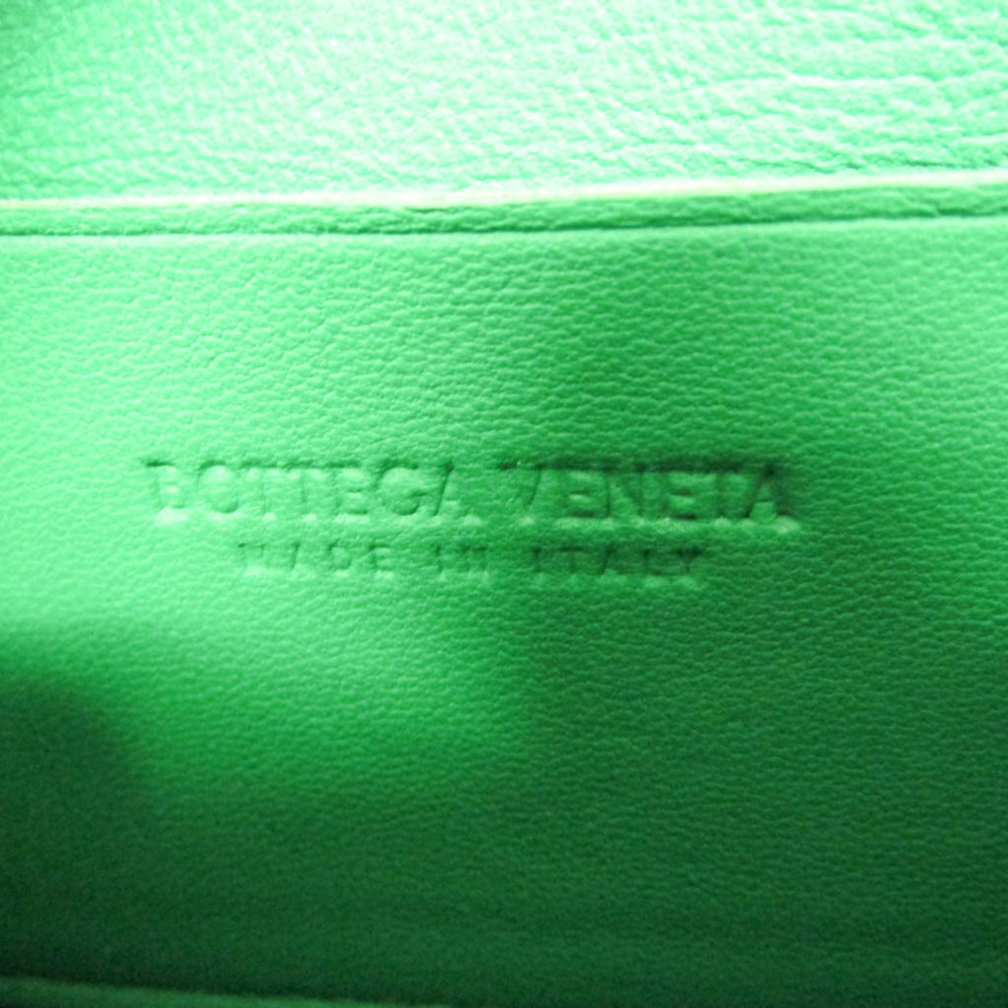 Bottega Veneta Cassette Maxi Intrecciato Leather Green Leather Clutche & Pouche Bag (Pre-Owned)