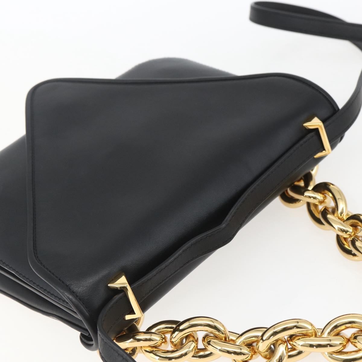 Bottega Veneta Mount Leather Black Leather Shoulder Bag Bag (Pre-Owned)