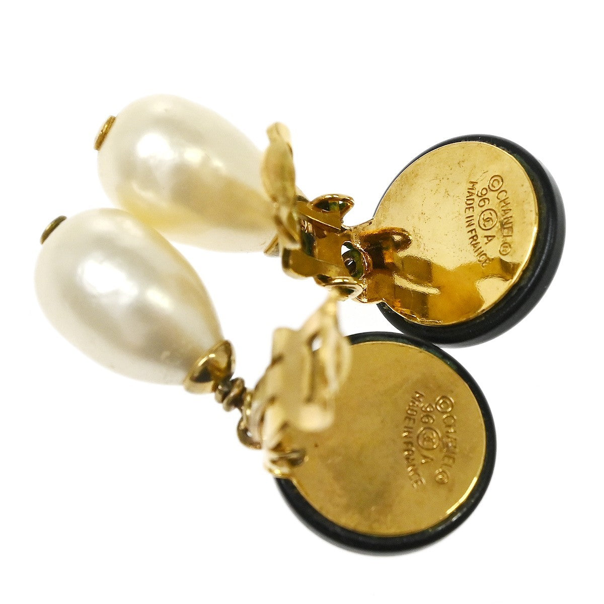 Chanel Vintage Round Cc Dangle Clip-On Metal With Faux Pearl Gold Gold_Plated Earrings Jewelry (Pre-Owned)