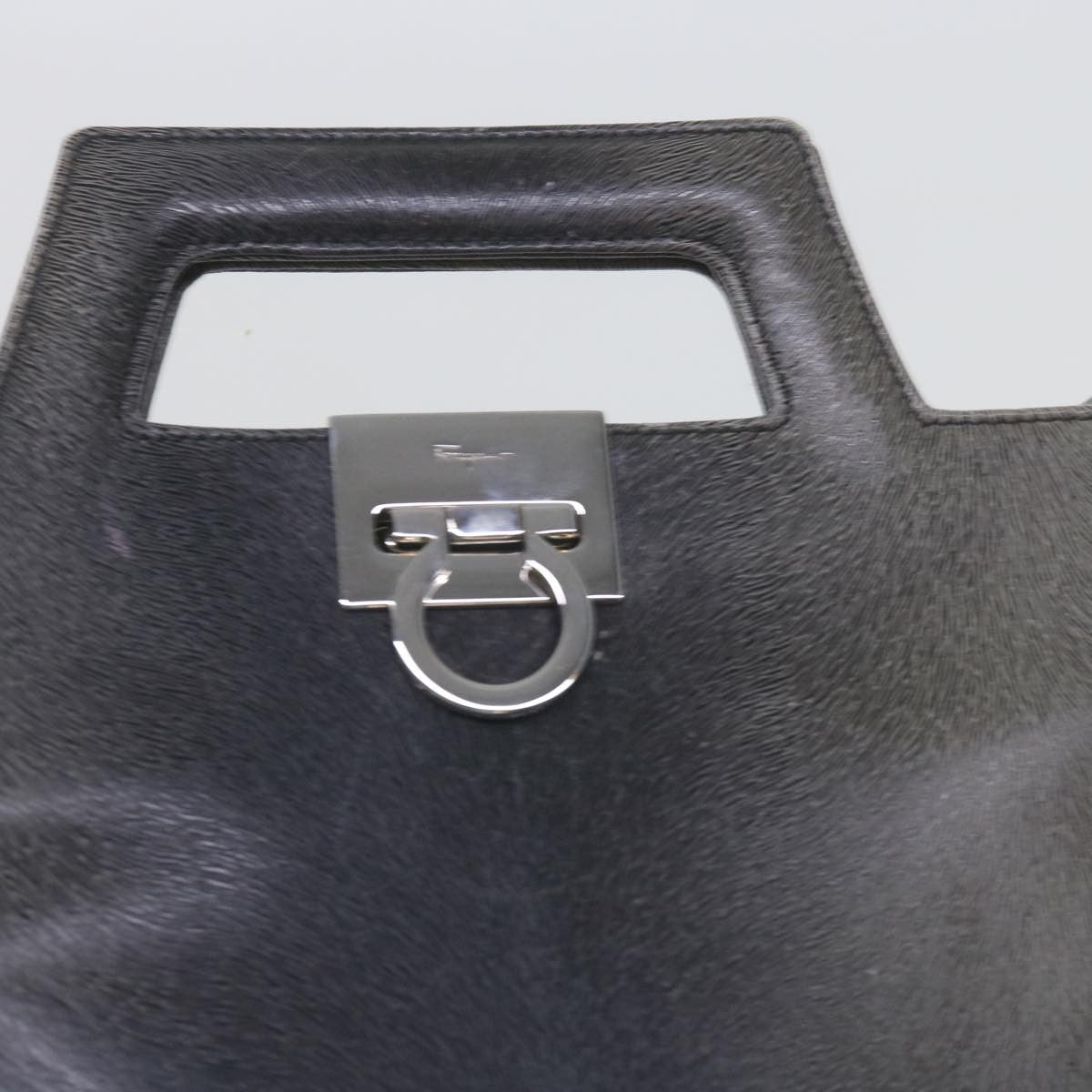 Salvatore Ferragamo Gancini Leather Gray Leather Handbag (Pre-Owned)