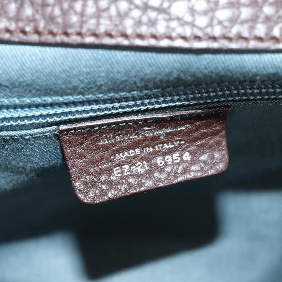 Salvatore Ferragamo Gancini Leather Beige Leather Handbag (Pre-Owned)