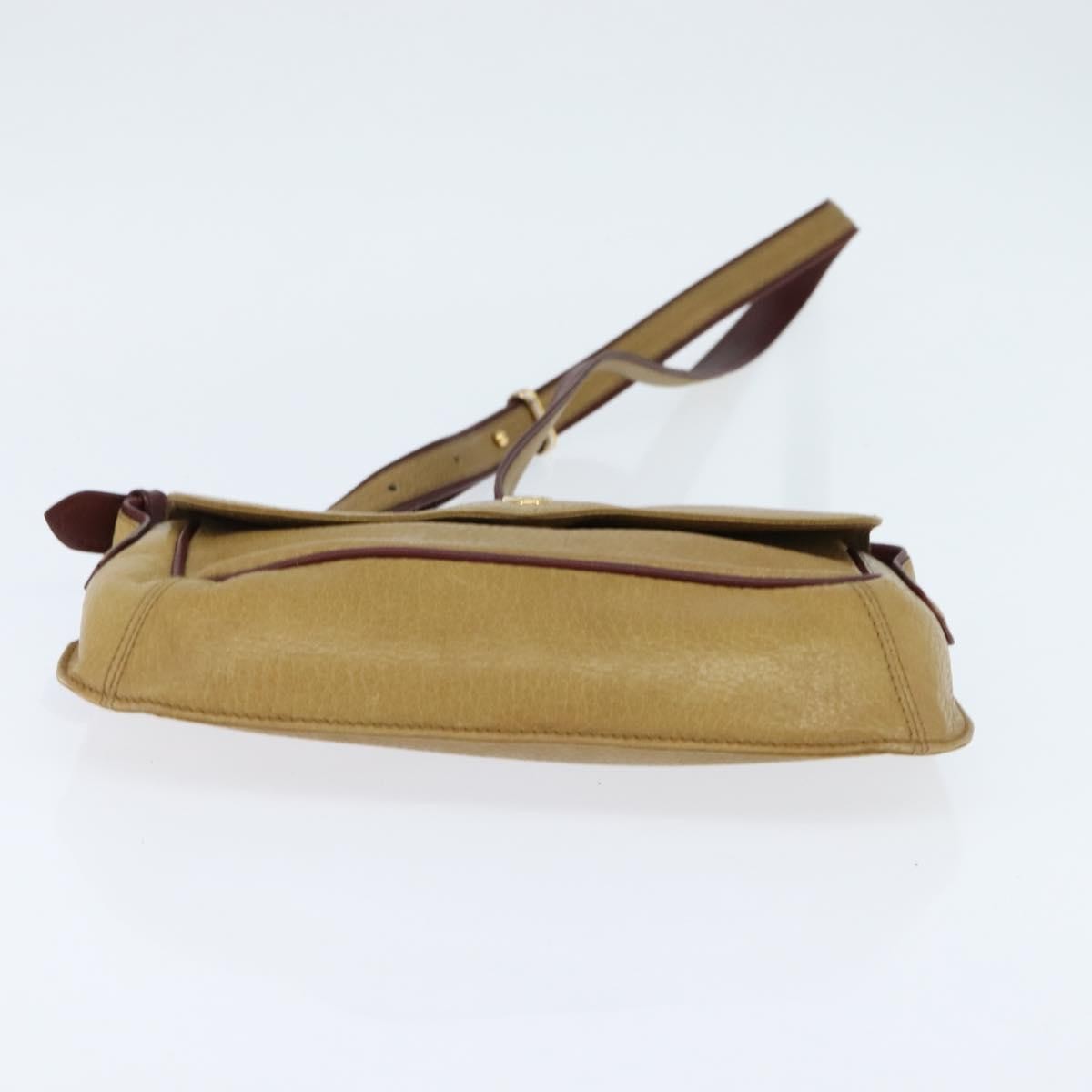 Cartier Must De Cartier Leather Beige Leather Shoulder Bag Bag (Pre-Owned)