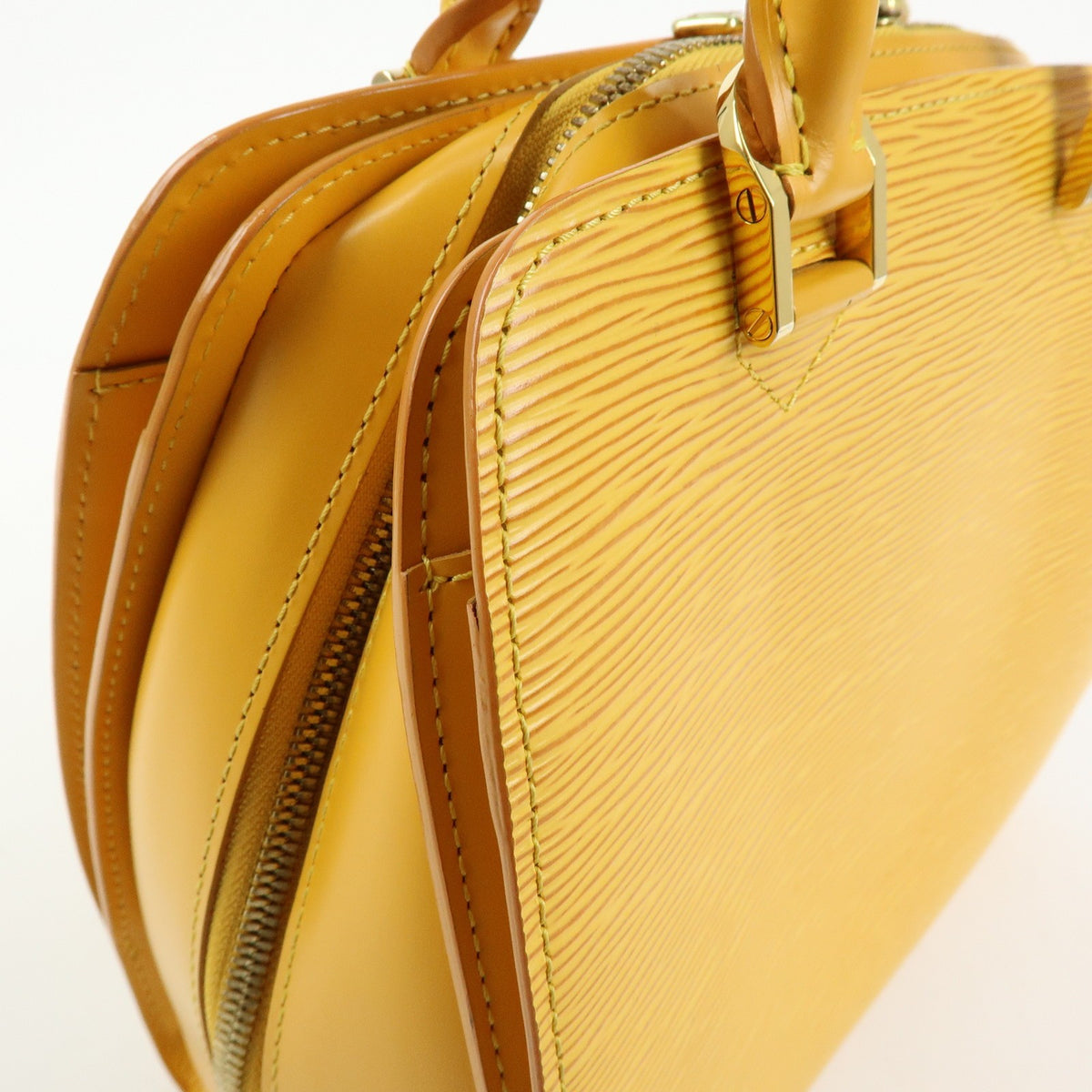 Louis Vuitton Pont Neuf Epi Leather Yellow Leather Handbag (Pre-Owned)