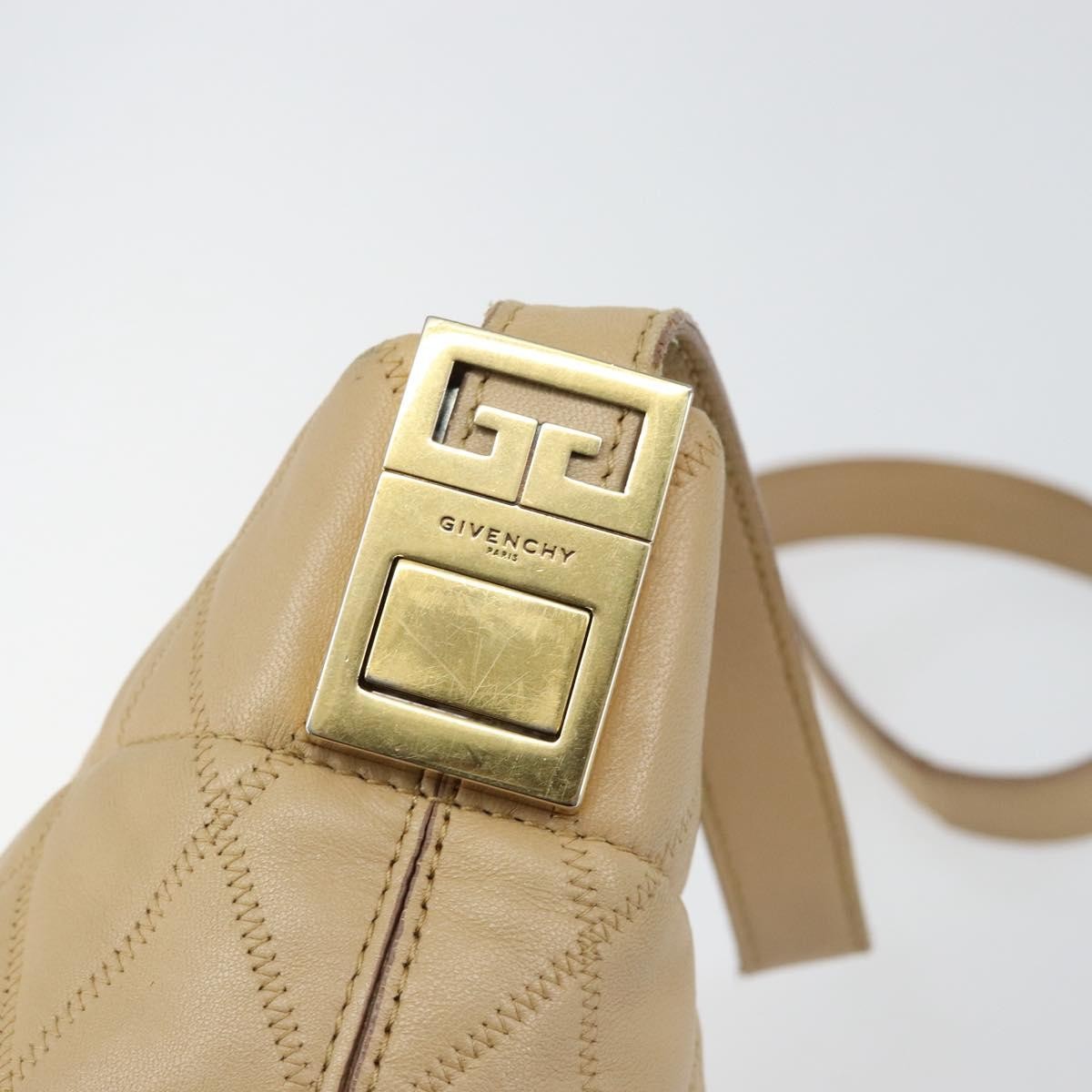 Givenchy Gv Bucket Quilted Leather Beige Leather Shoulder Bag Bag (Pre-Owned)