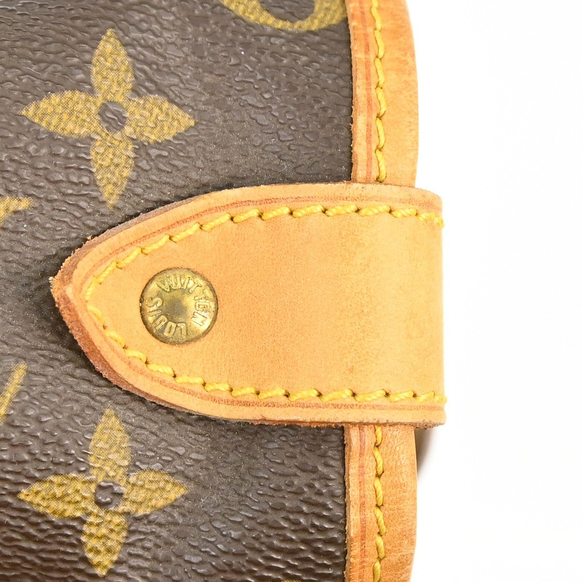 Louis Vuitton Saumur Monogram Brown Canvas Shoulder Bag Bag (Pre-Owned)