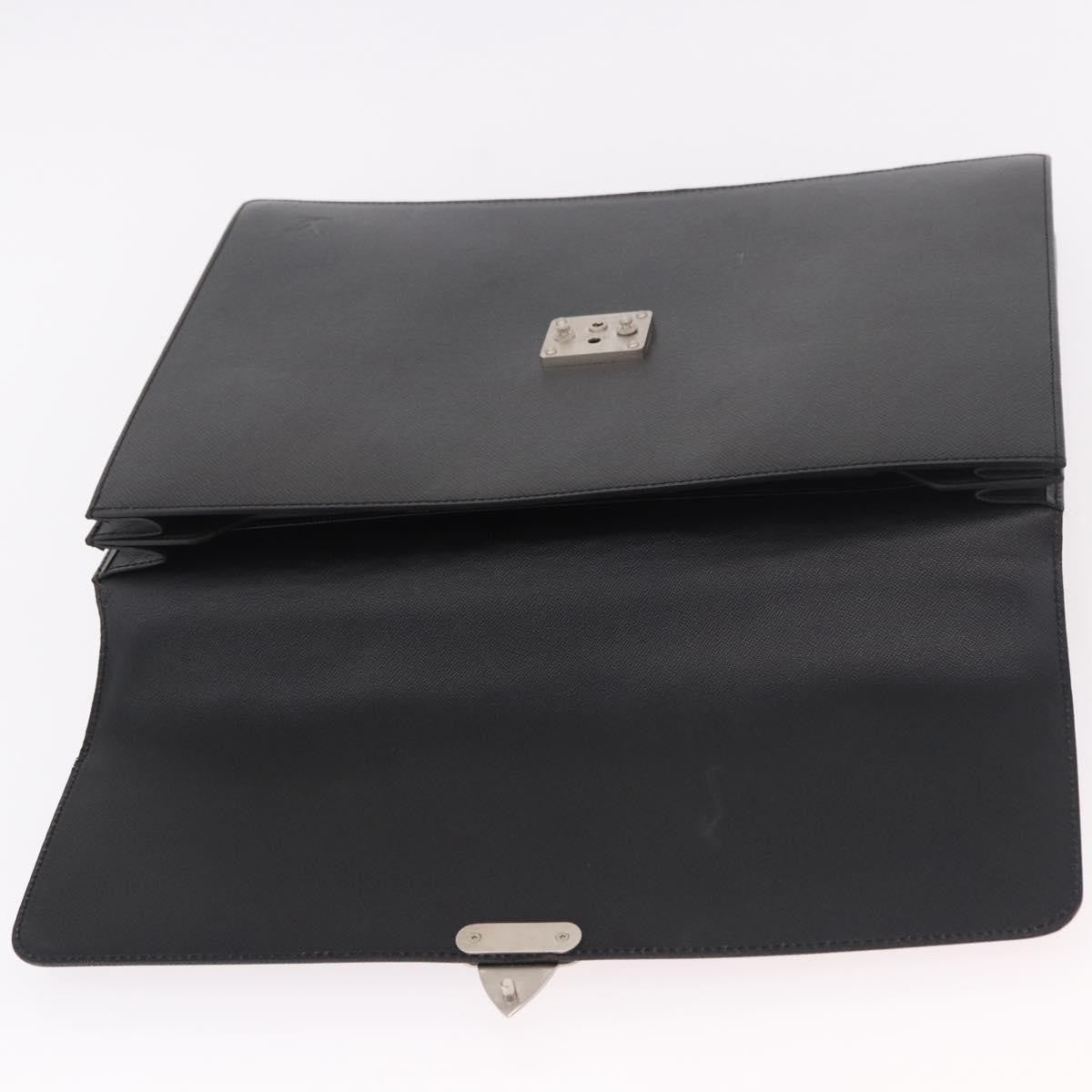 Louis Vuitton Serviette Moskova Taiga Leather Black Leather Briefcase Bag (Pre-Owned)