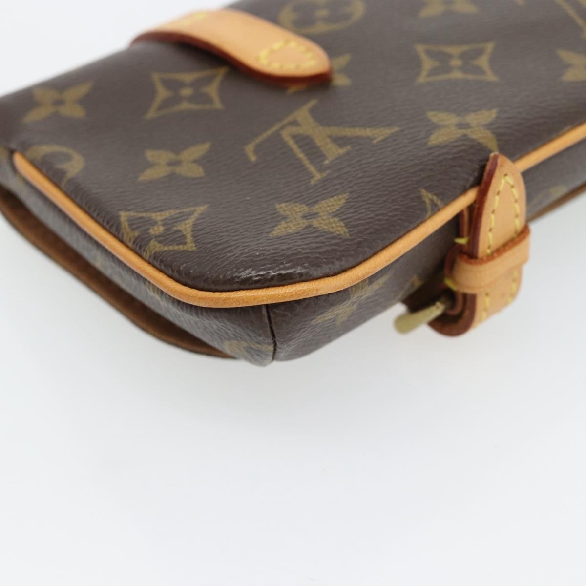 Louis Vuitton Marelle Waist Monogram Canvas Brown Canvas Clutche & Pouche Bag (Pre-Owned)