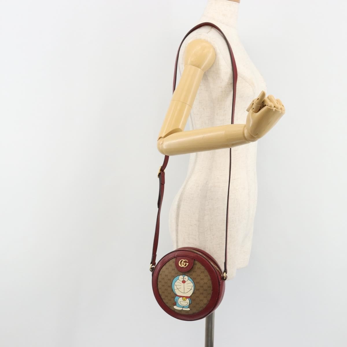 Gucci Doraemon Round Printed Mini Gg Coated Canvas Beige Canvas Shoulder Bag Bag (Pre-Owned)