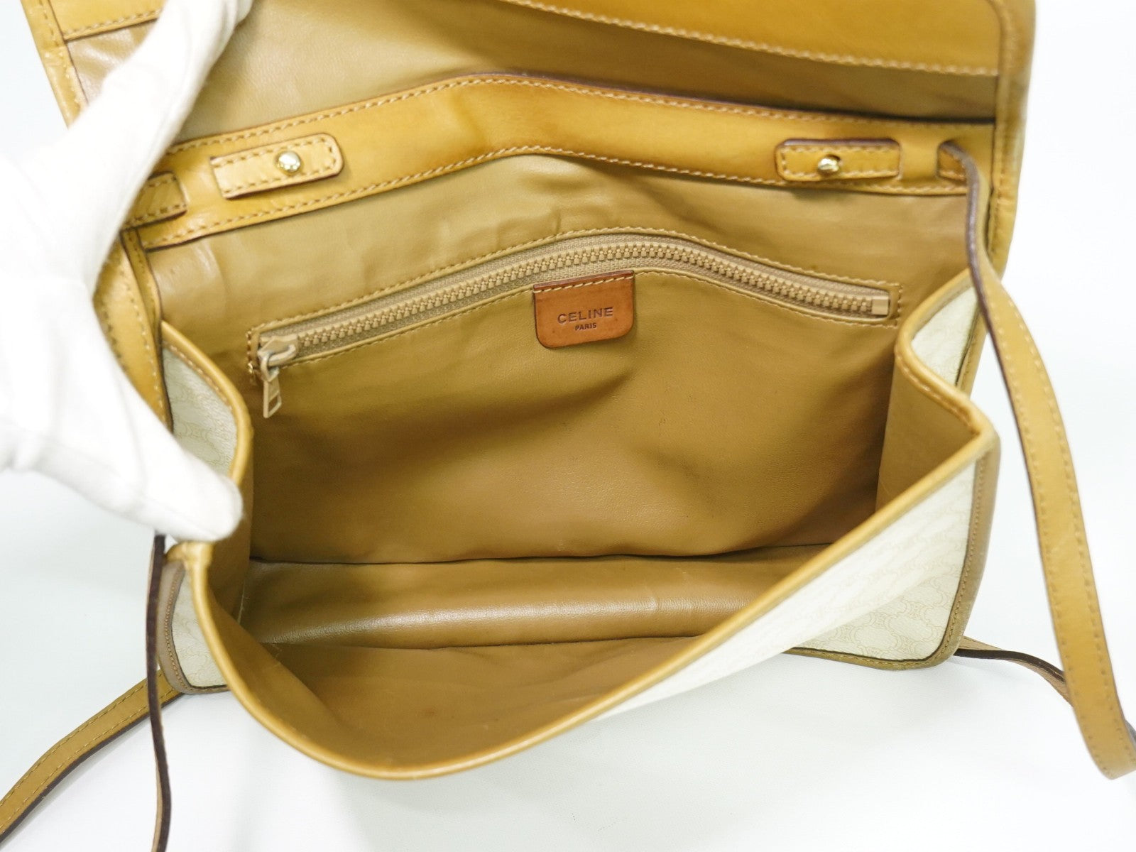 Celine Flap Shoulder Canvas Beige Canvas Shoulder Bag Bag (Pre-Owned)