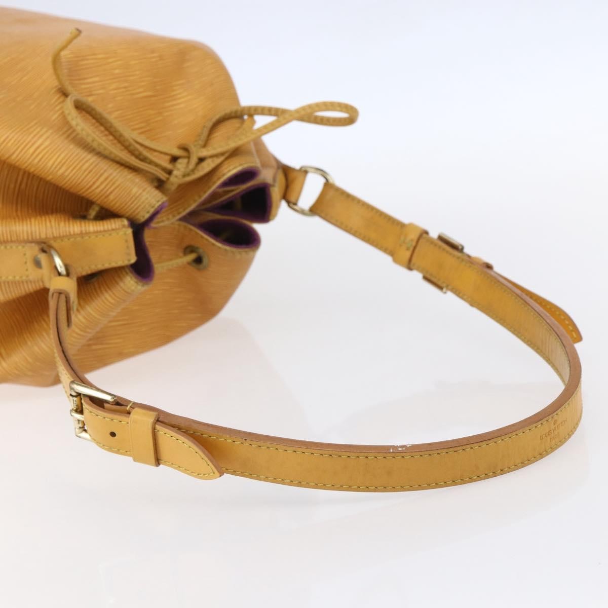 Louis Vuitton Petit Noe Nm Epi Leather Yellow Leather Shoulder Bag Bag (Pre-Owned)