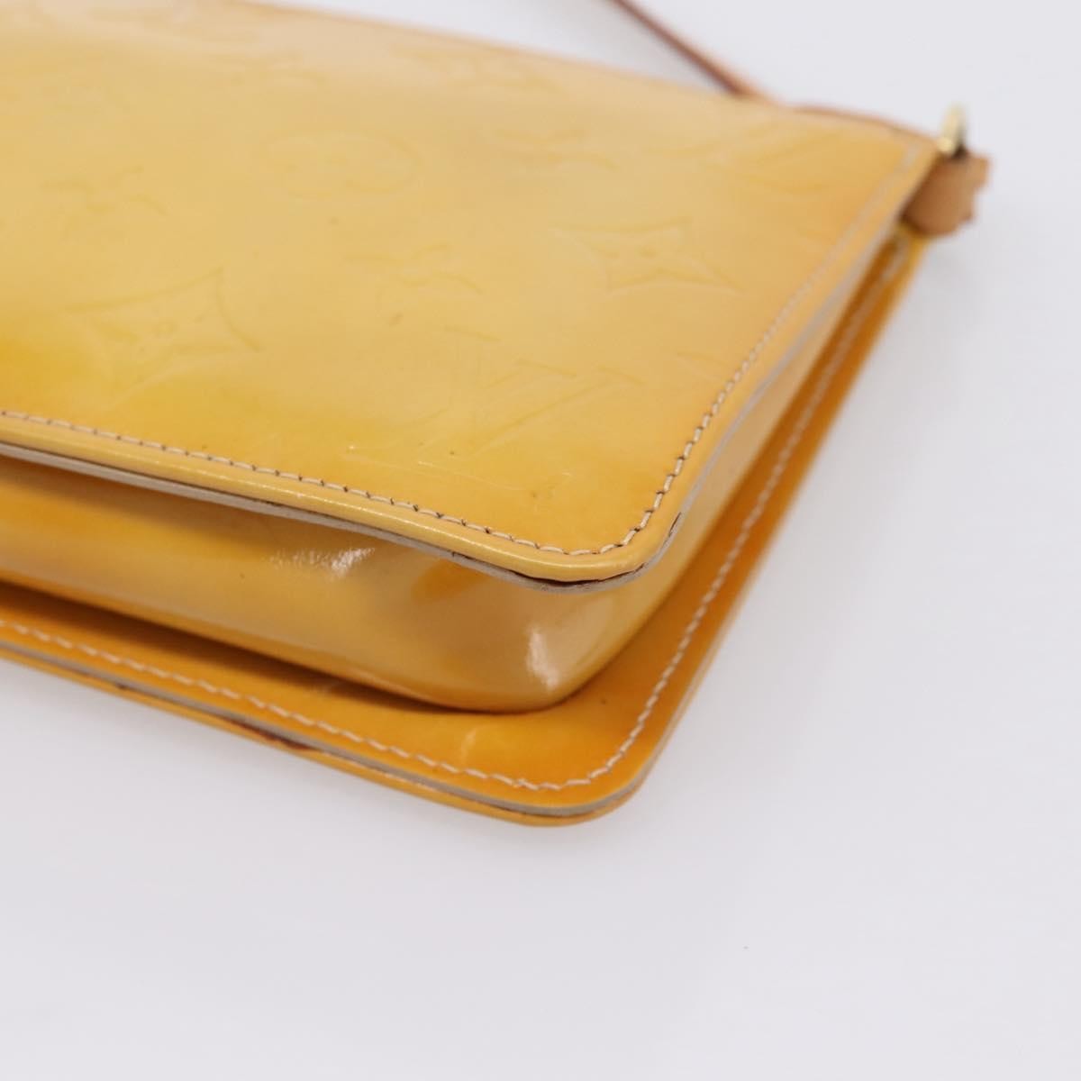 Louis Vuitton Lexington Pochette Monogram Vernis Beige Patent_Leather Clutche & Pouche Bag (Pre-Owned)