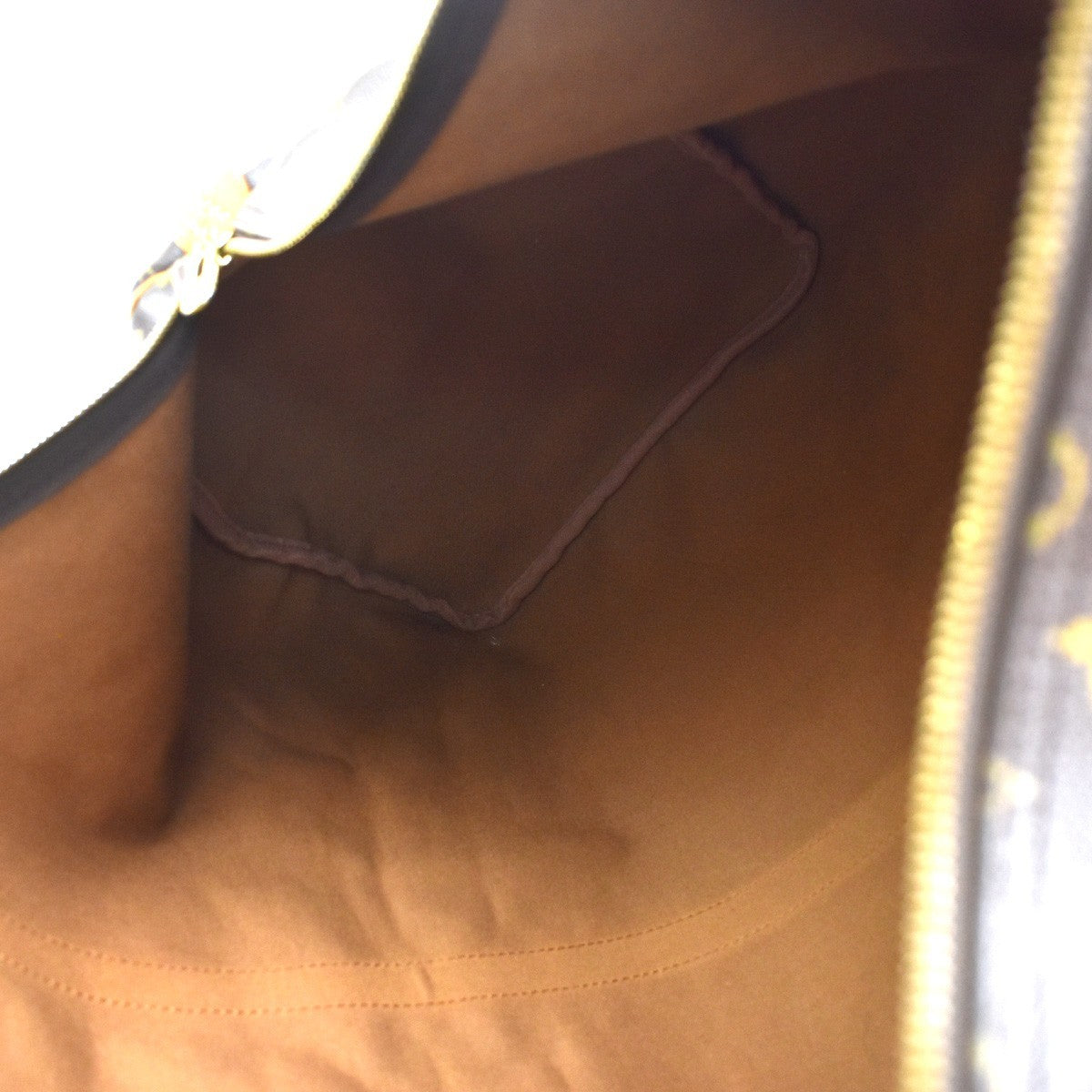 Louis Vuitton Keepall Monogram Canvas Brown Canvas Travel Bag Bag (Pre-Owned)