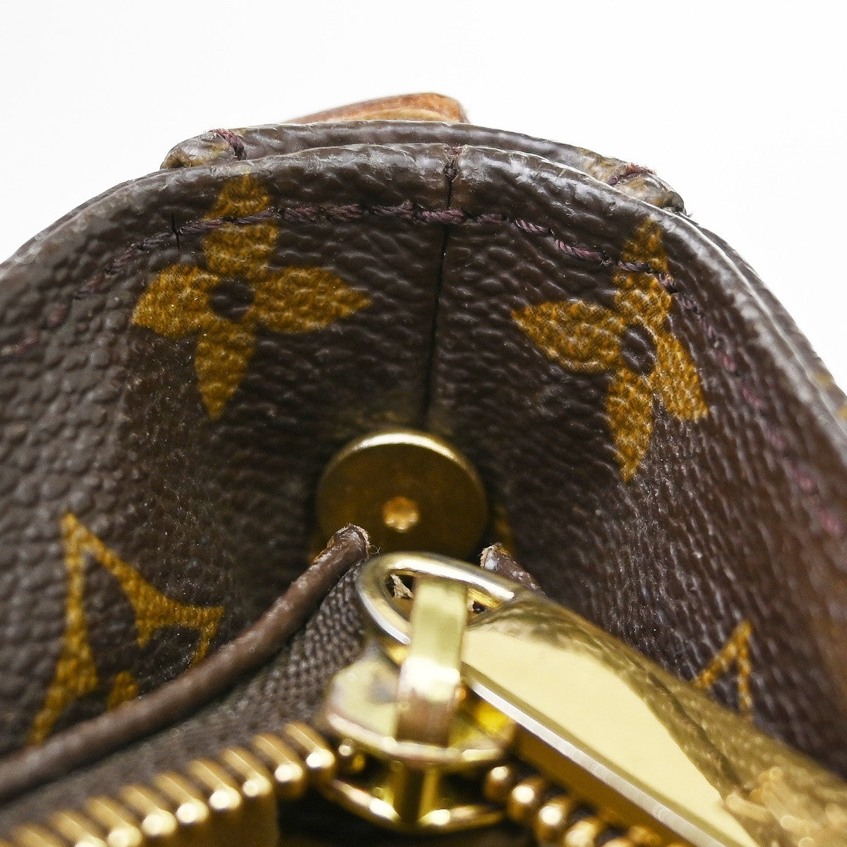 Louis Vuitton Monogram Looping Monogram Canvas Brown Canvas Shoulder Bag Bag (Pre-Owned)