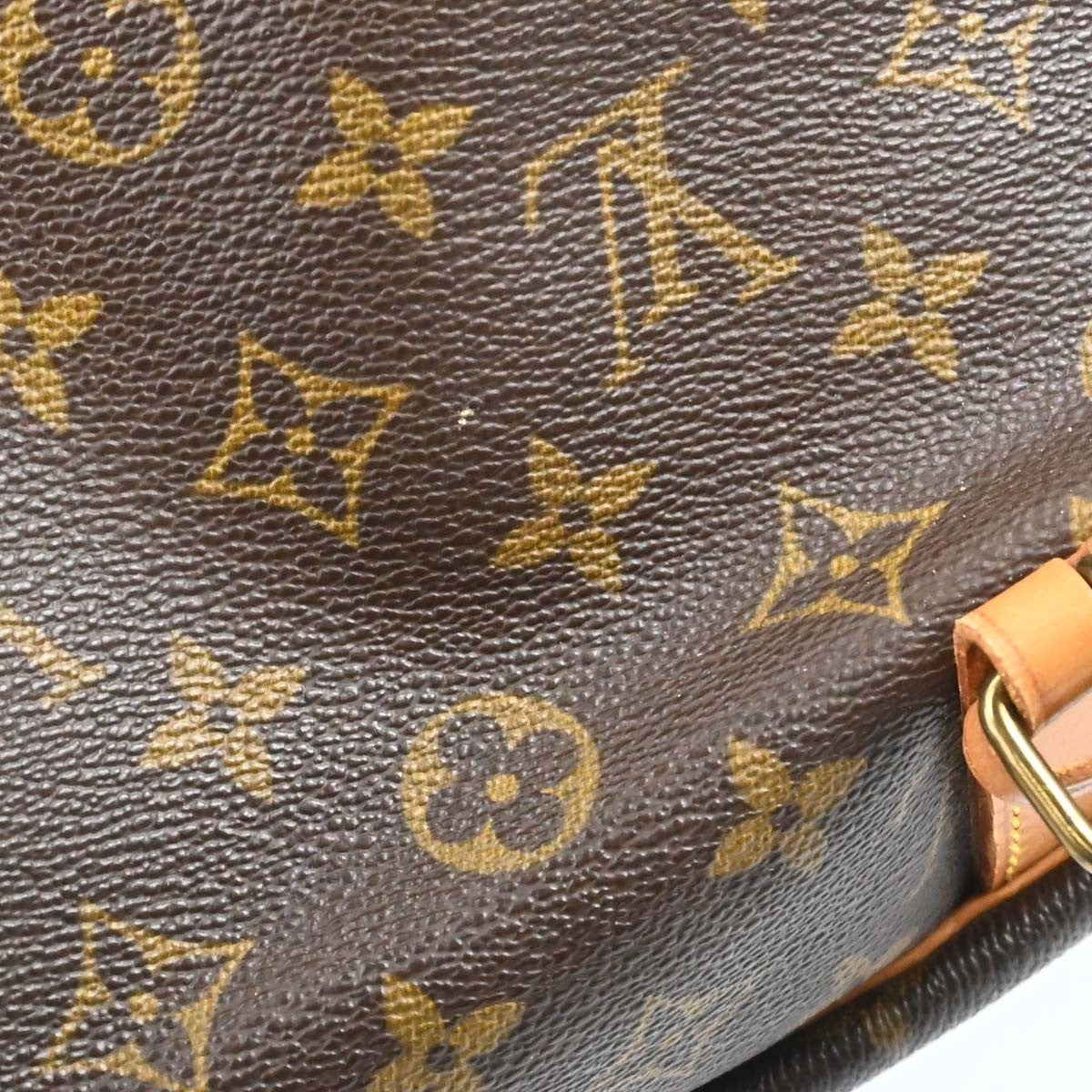 Louis Vuitton Saumur Monogram Canvas Brown Canvas Shoulder Bag Bag (Pre-Owned)
