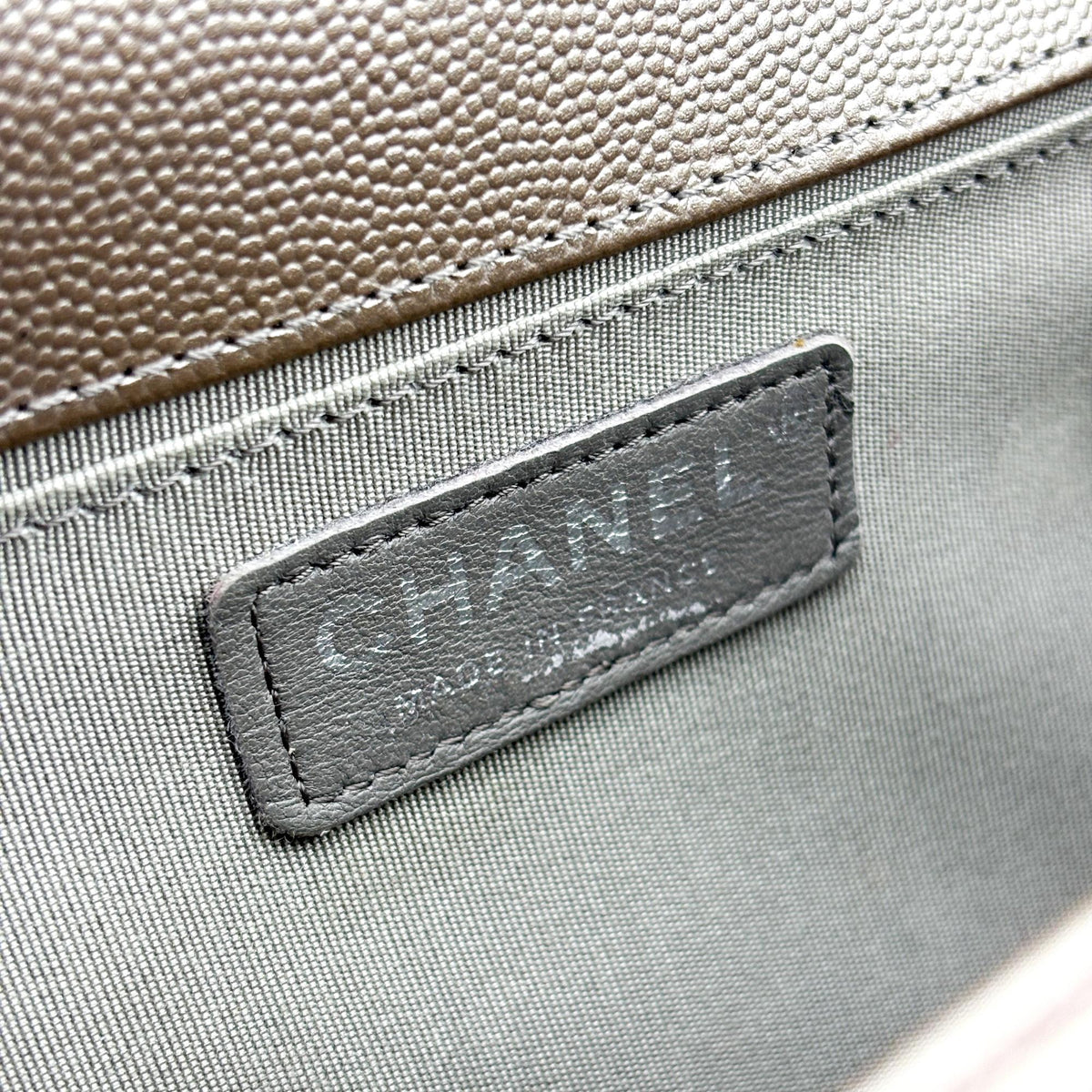 Chanel Boy Flap Quilted Calfskin Metallic Calfskin Shoulder Bag Bag (Pre-Owned)