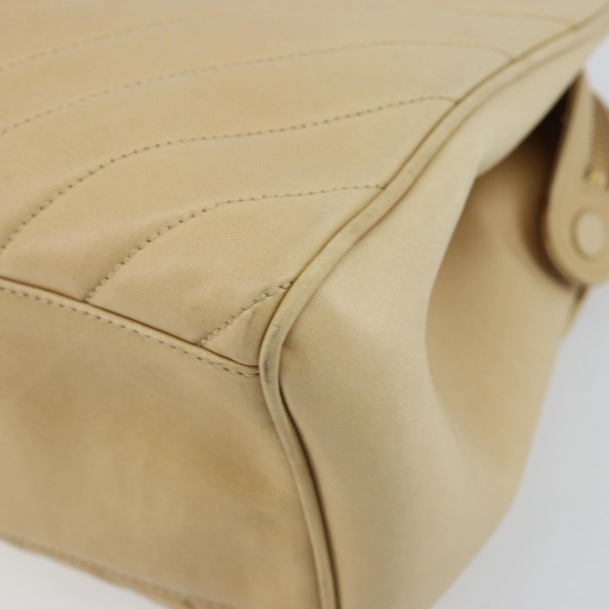 Chanel V Stitch Leather Beige Leather Handbag (Pre-Owned)