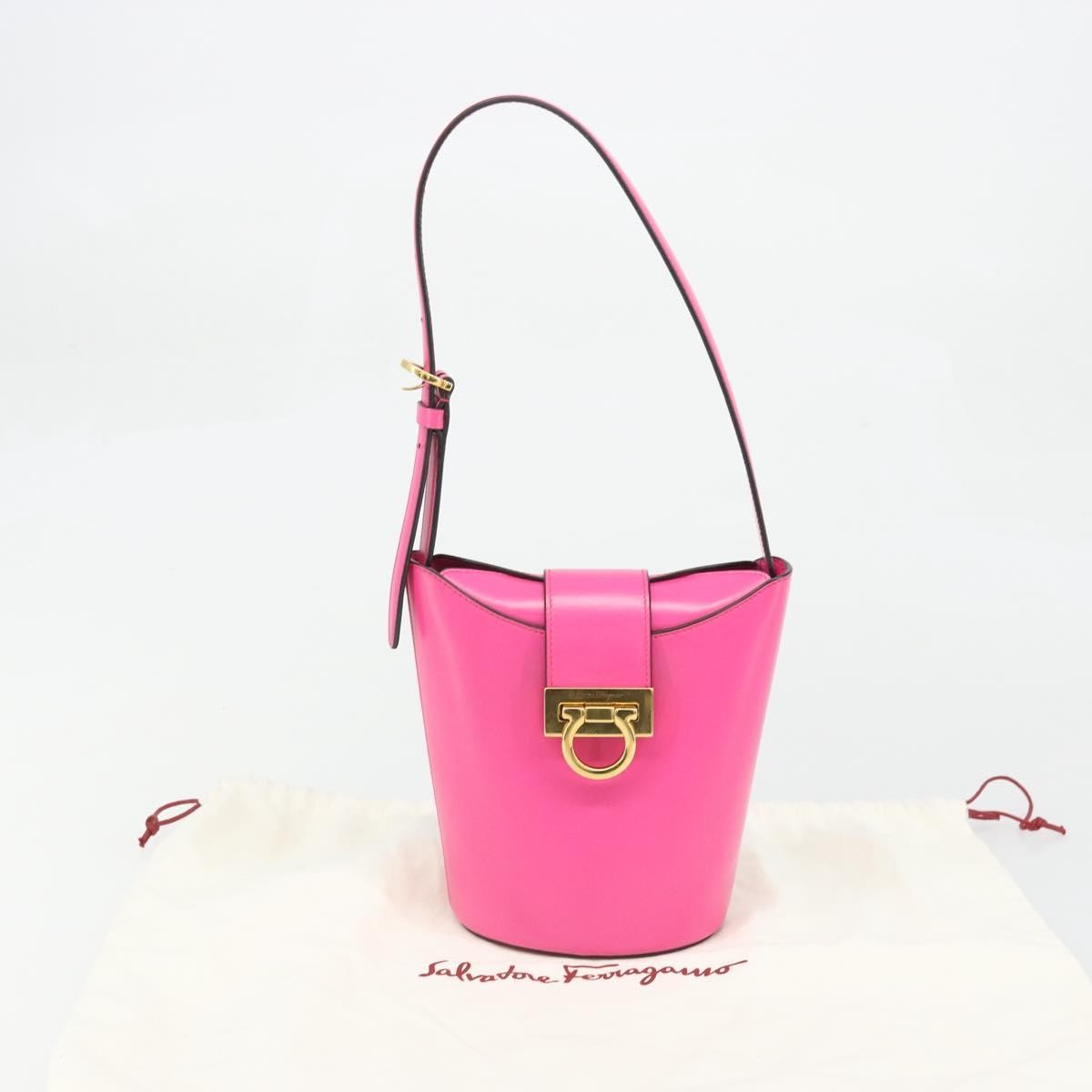 Salvatore Ferragamo Trifolio Leather Pink Leather Shoulder Bag Bag (Pre-Owned)