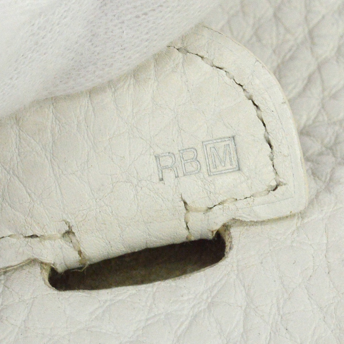 Hermes Evelyne Bag Gen Iii Clemence White Leather Shoulder Bag Bag (Pre-Owned)