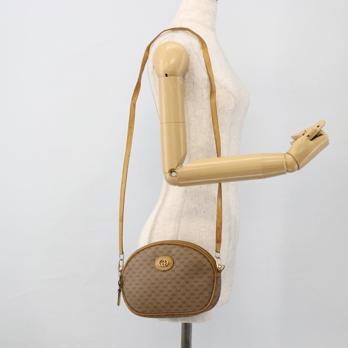 Gucci Micro Gg Supreme Gg Canvas Beige Pvc Shoulder Bag Bag (Pre-Owned)