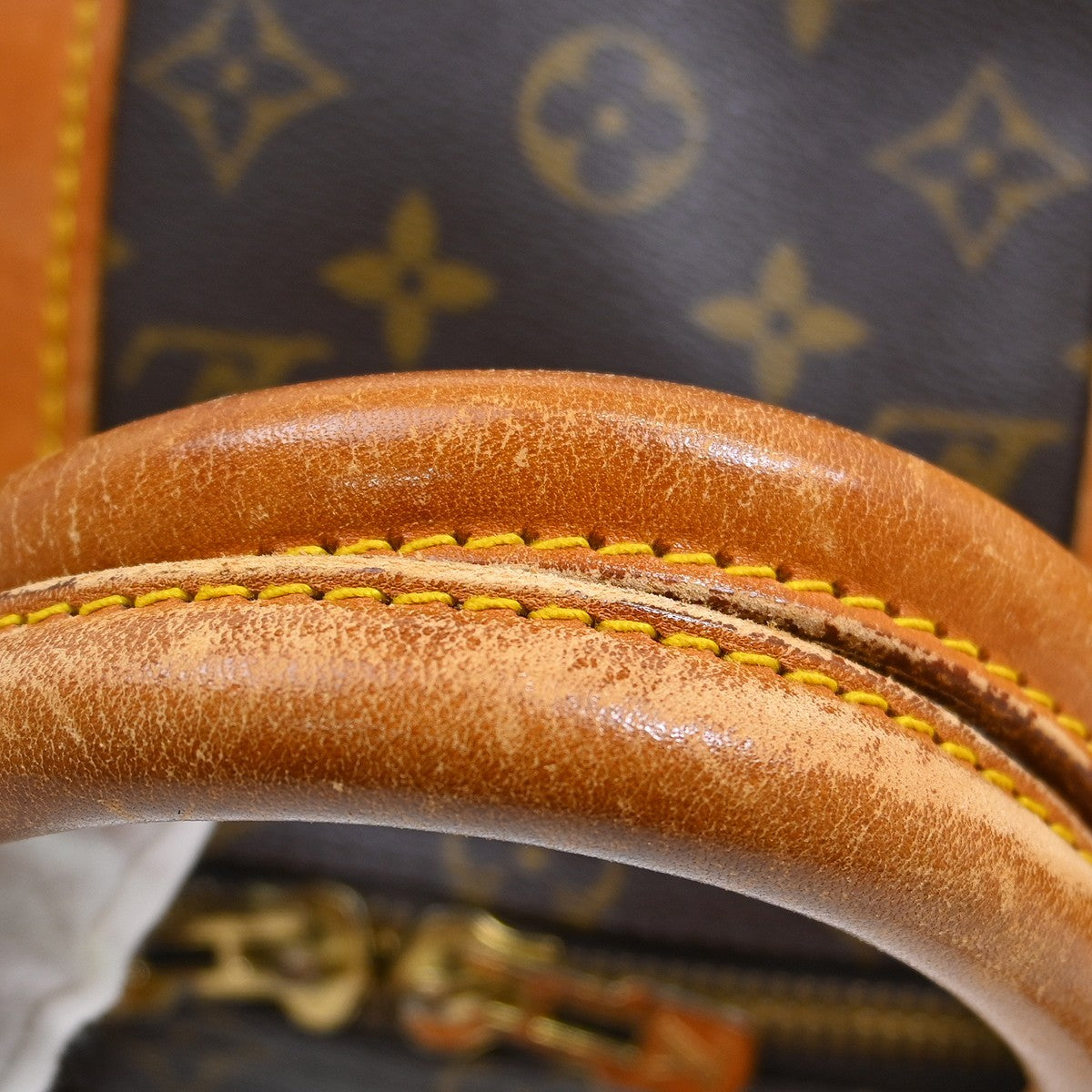 Louis Vuitton Keepall Monogram Brown Canvas Travel Bag Bag (Pre-Owned)