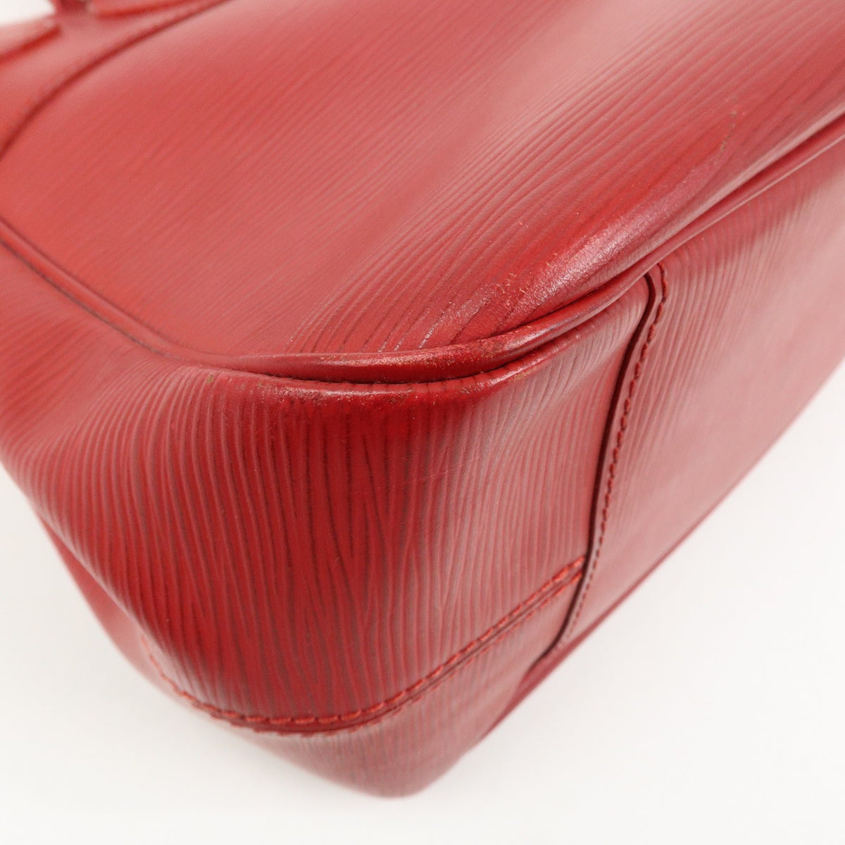 Louis Vuitton Passy Epi Leather Red Leather Tote Bag Bag (Pre-Owned)
