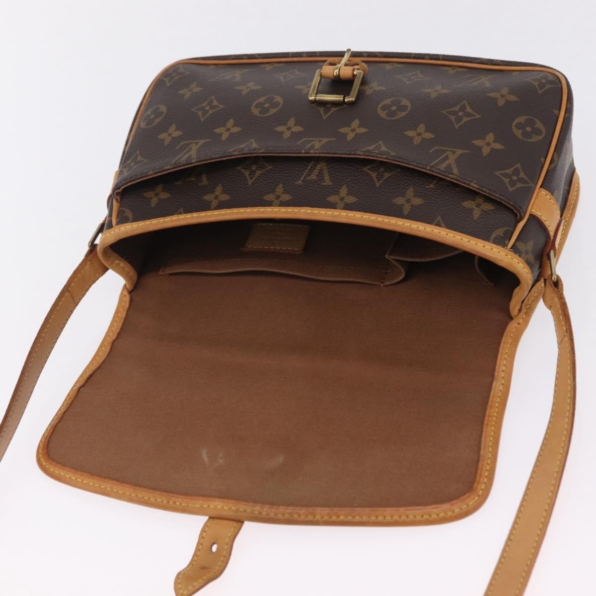 Louis Vuitton Sologne Monogram Canvas Brown Canvas Handbag (Pre-Owned)