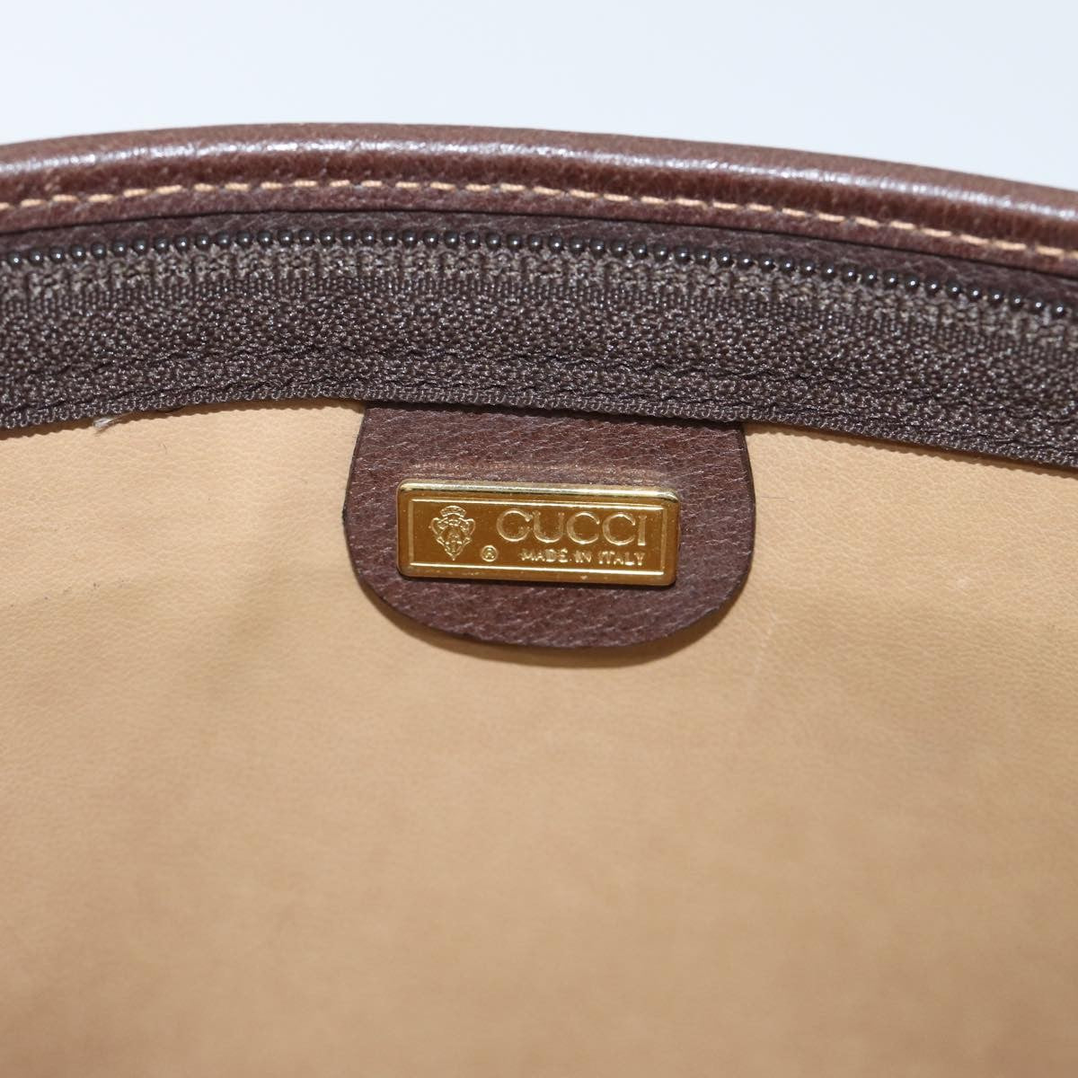 Gucci Gg Supreme Clutch Pvc Beige Pvc Clutche & Pouche Bag (Pre-Owned)