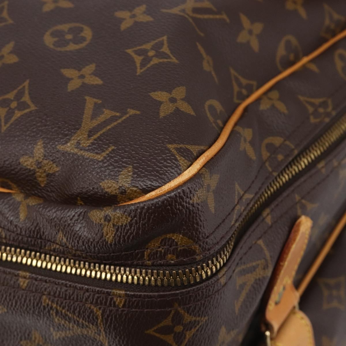 Louis Vuitton Sac Chasse Hunting Monogram Canvas Brown Canvas Handbag (Pre-Owned)
