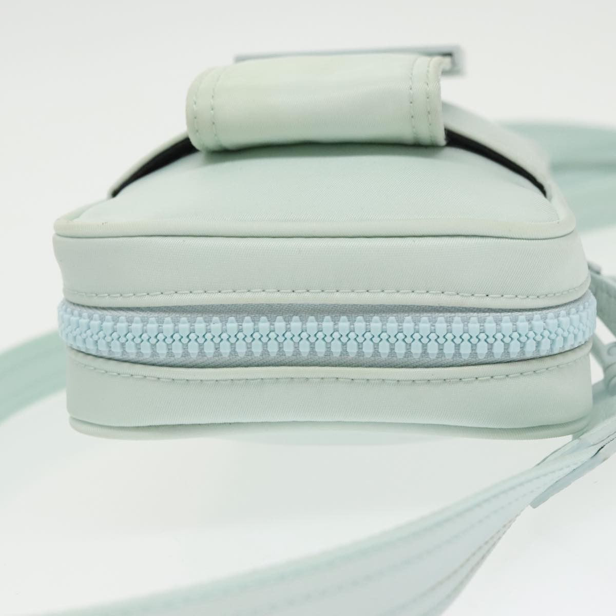 Fendi Crossbody Phone Holder Nylon Blue Nylon Clutche & Pouche Bag (Pre-Owned)