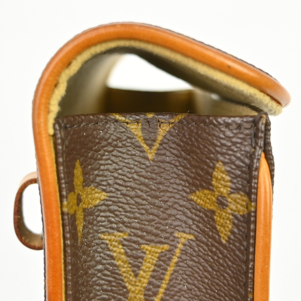 Louis Vuitton Florentine Canvas Brown Canvas Clutche & Pouche Bag (Pre-Owned)