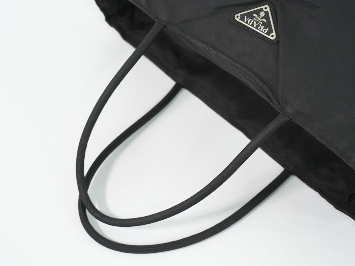 Prada Zip Tote Tessuto Black Nylon Tote Bag Bag (Pre-Owned)