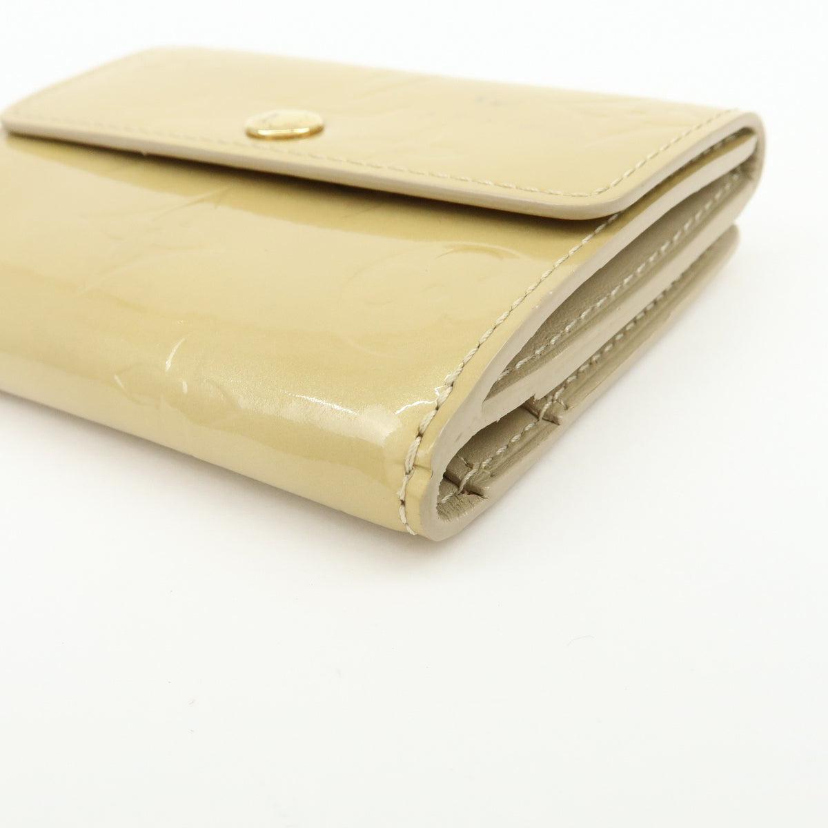Louis Vuitton Ludlow Vernis Beige Patent_Leather Wallets Accessory (Pre-Owned)
